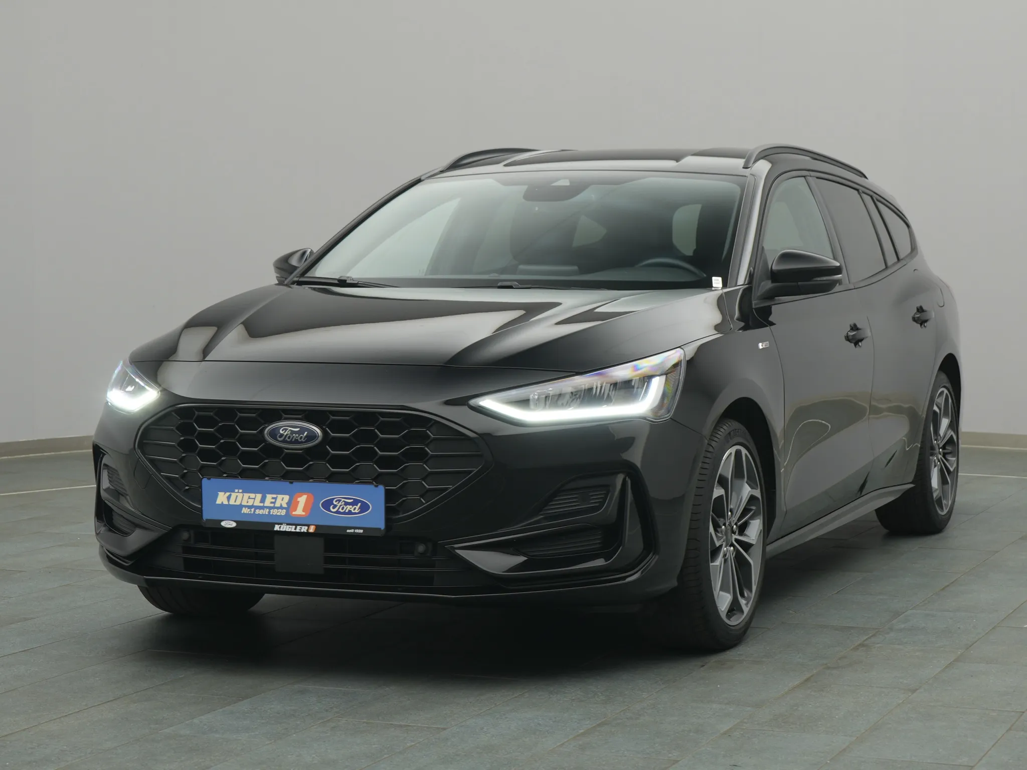 Ford Focus ST-Line Turnier  Style 155PS / Winter-Paket Bild