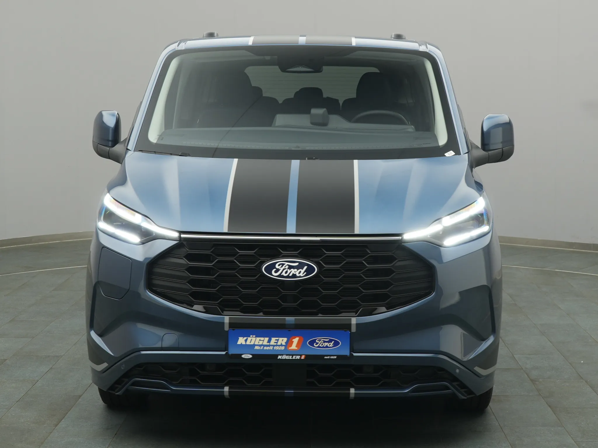 Ford Tourneo Custom – Bild 6