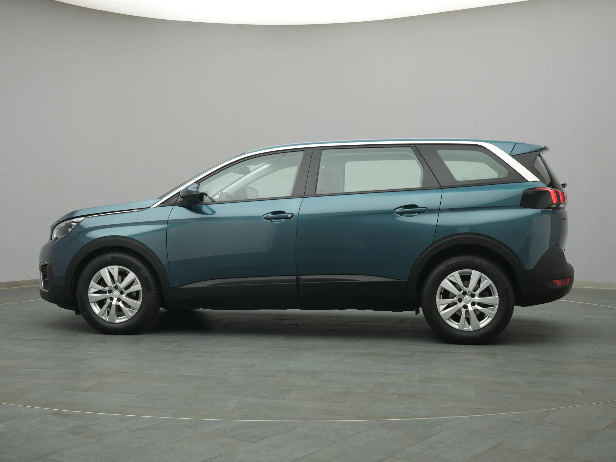 Peugeot 5008 – Bild 3