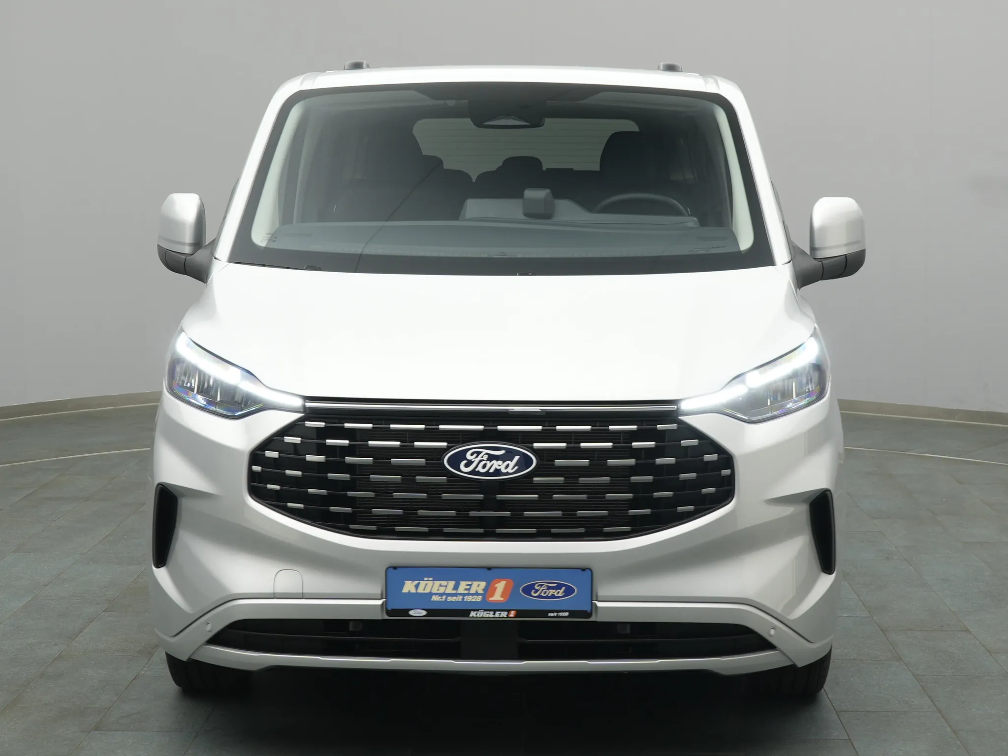 Ford Tourneo Custom – Bild 6