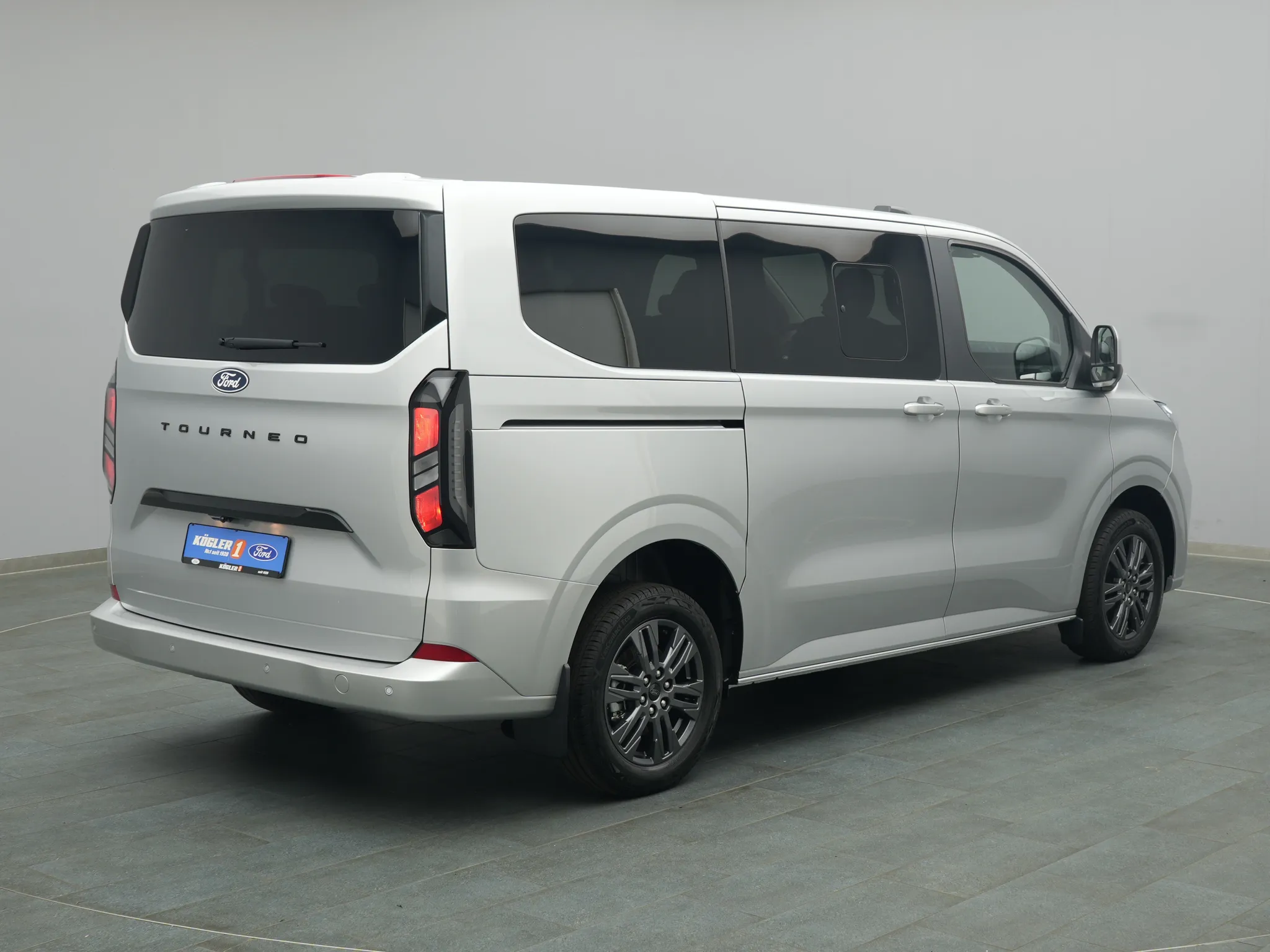 Ford Tourneo Custom – Bild 4