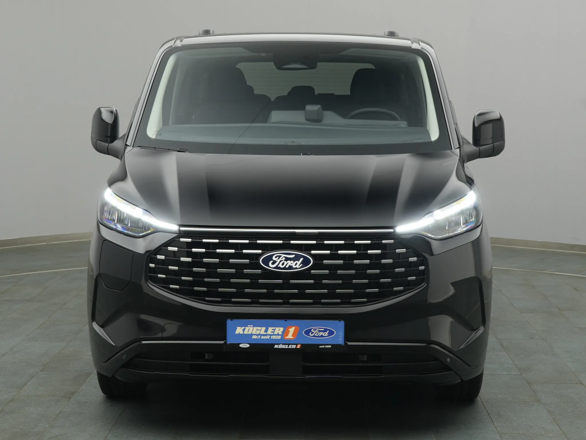 Ford Tourneo Custom – Bild 6