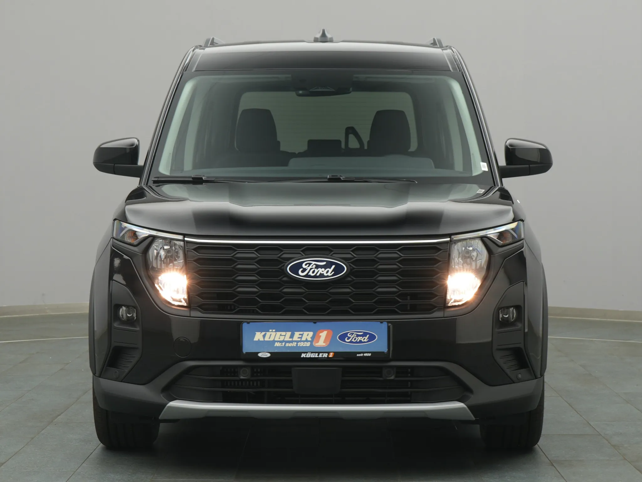 Ford Tourneo Courier Active – Bild 6