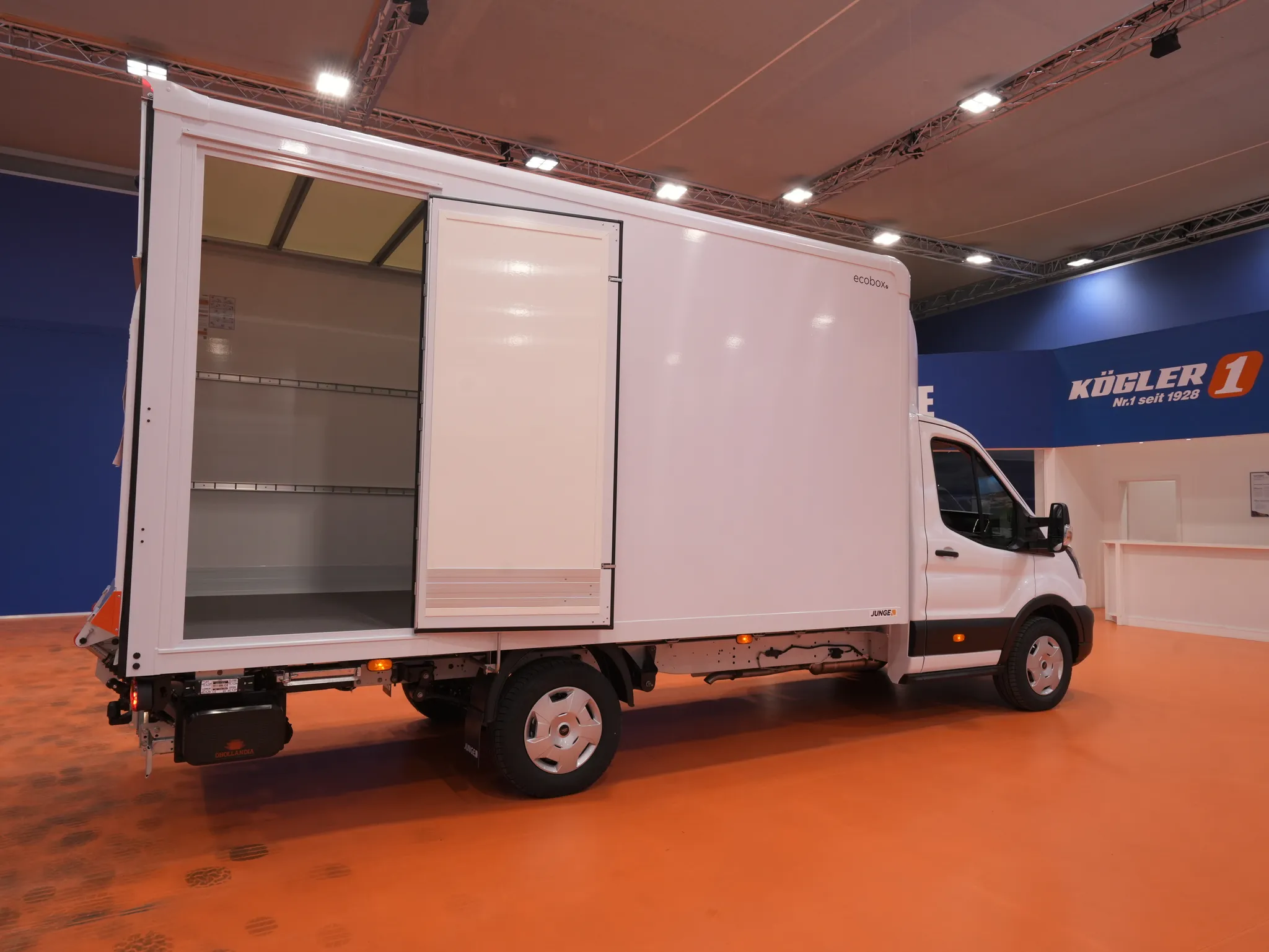 Ford Transit 350 L4 Aut. – Bild 3