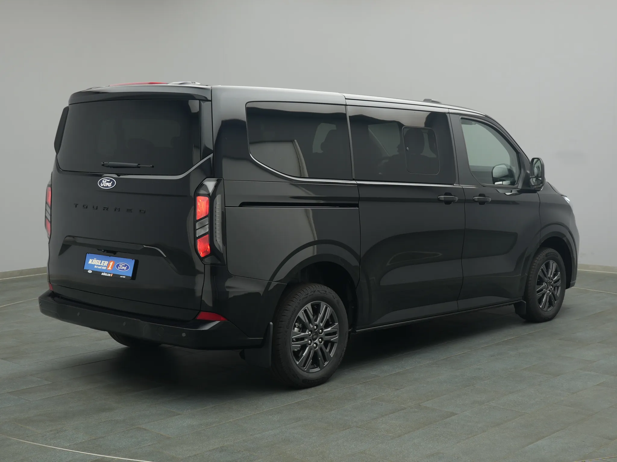 Ford Tourneo Custom – Bild 4