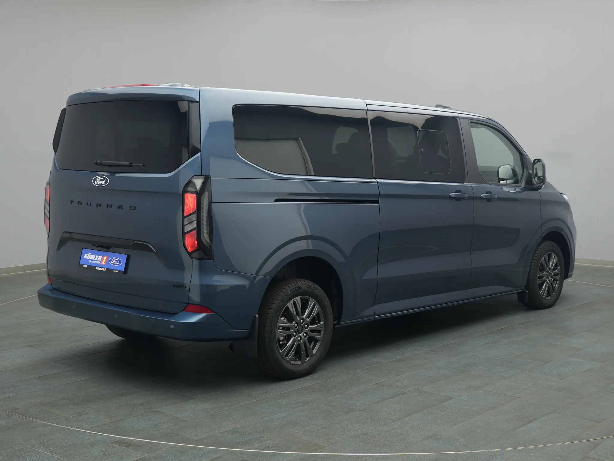 Ford Tourneo Custom – Bild 4
