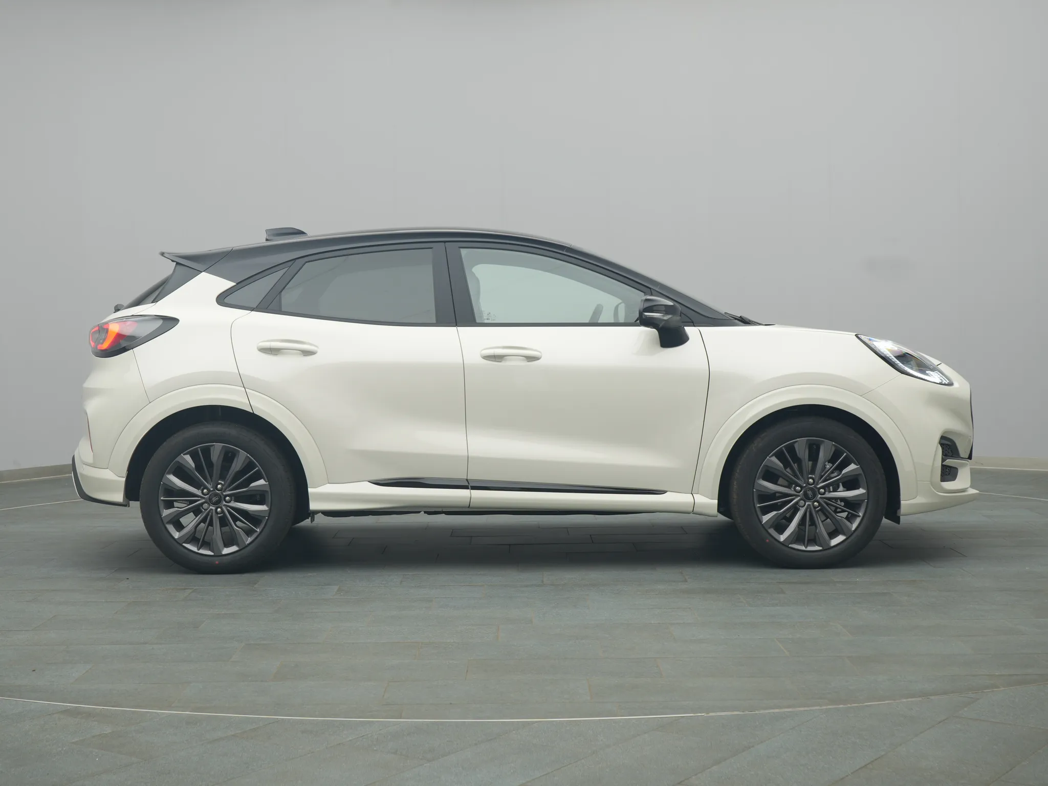 Ford Puma – Bild 8