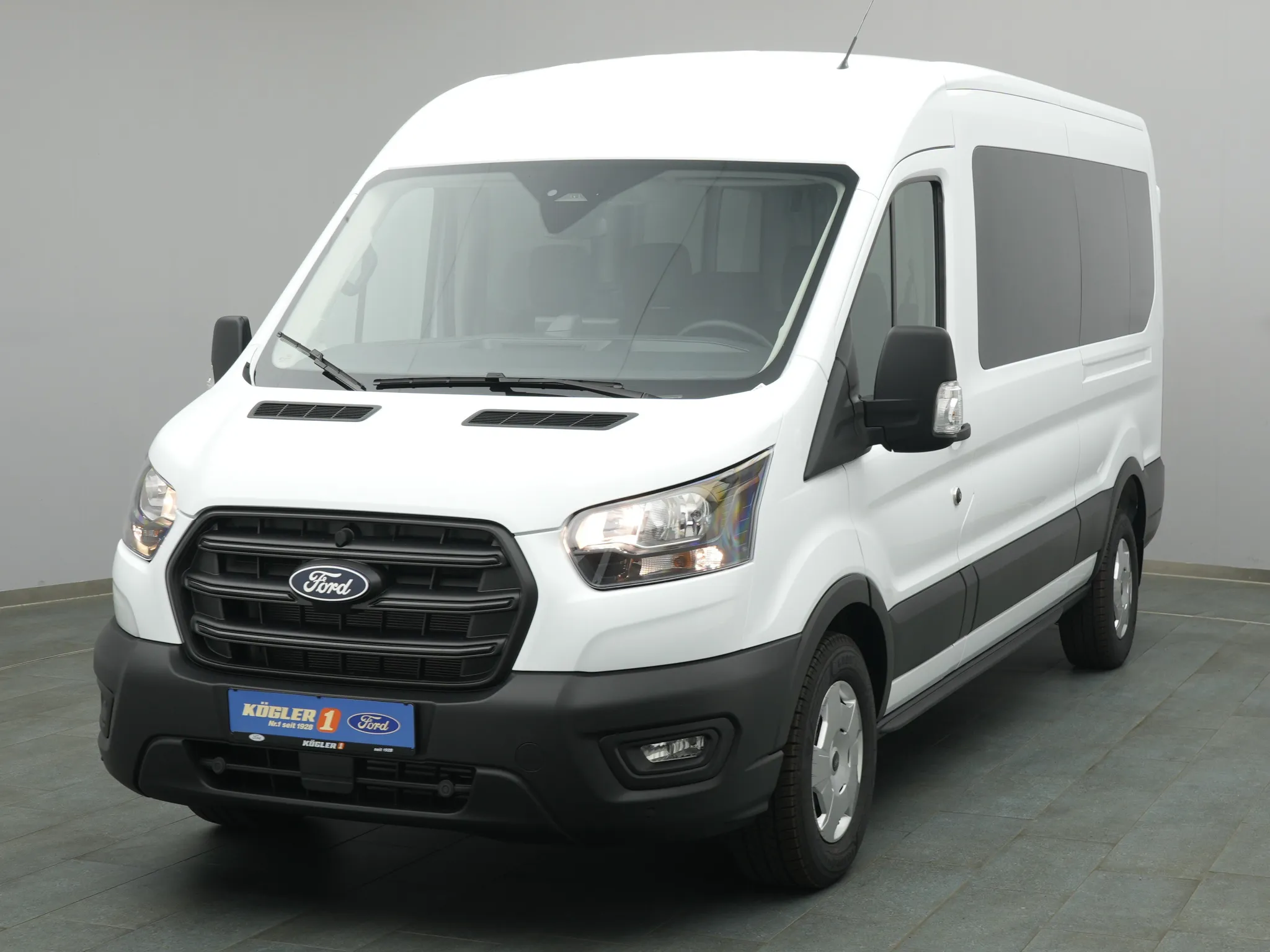 Ford Transit Kombi 350 L3H2 Trend 150PS Automatik Bild