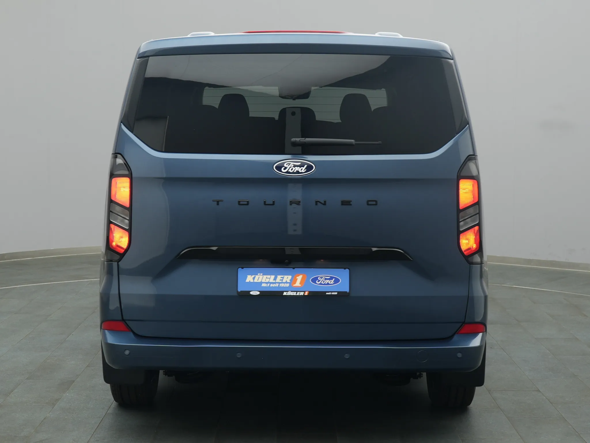 Ford Tourneo Custom – Bild 7