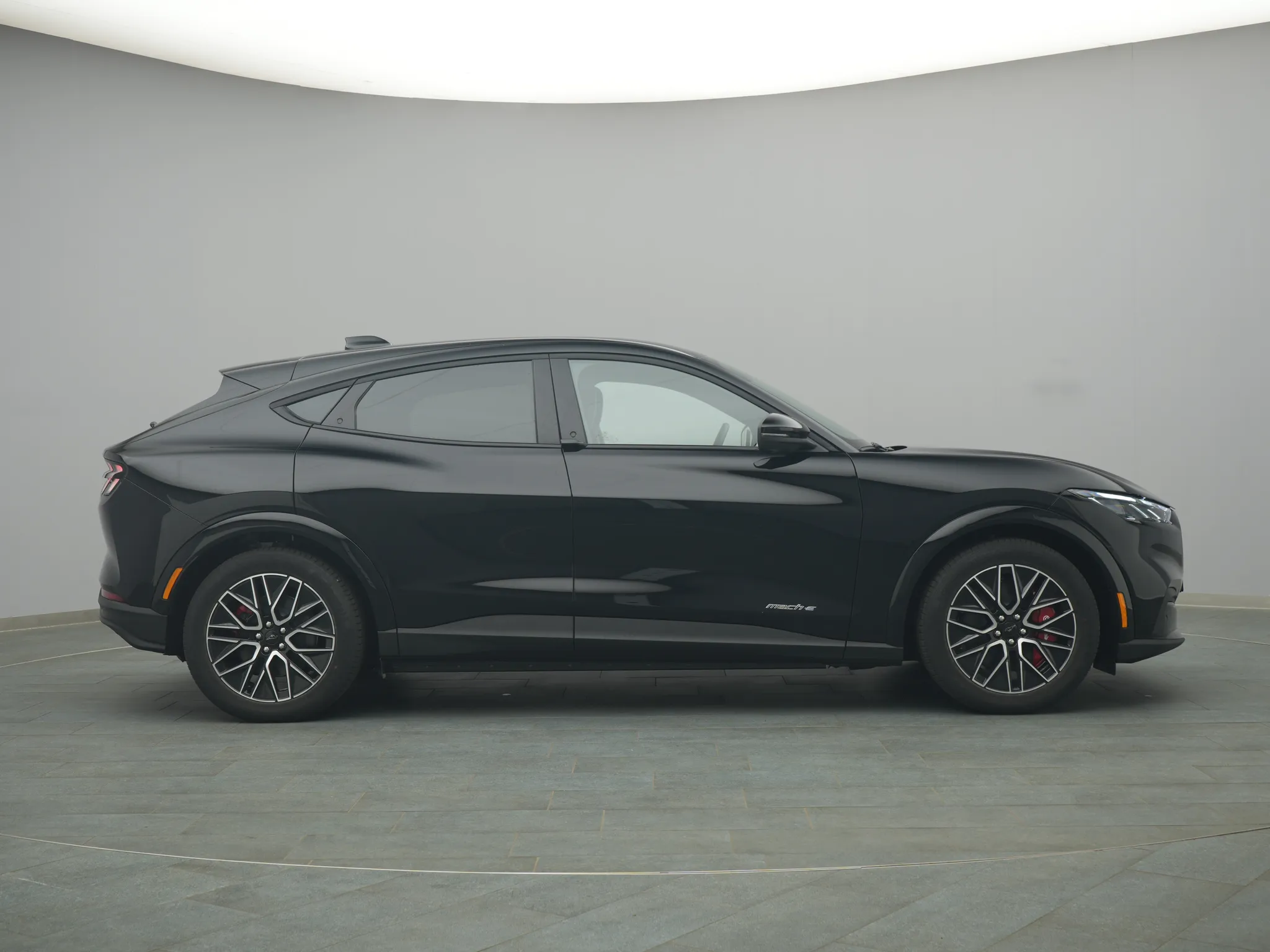 Ford Mustang Mach-E – Bild 8