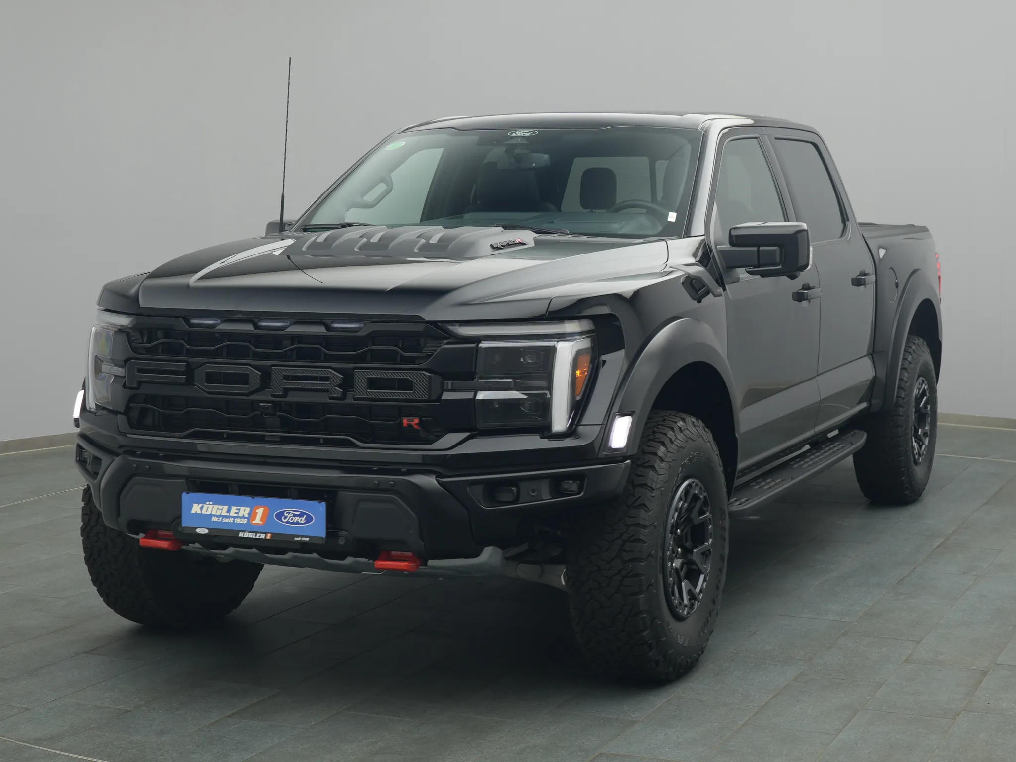 Ford F150 Raptor F 150 RAPTOR R V8 Supercharged 730PS / Anhängerkupplung Bild