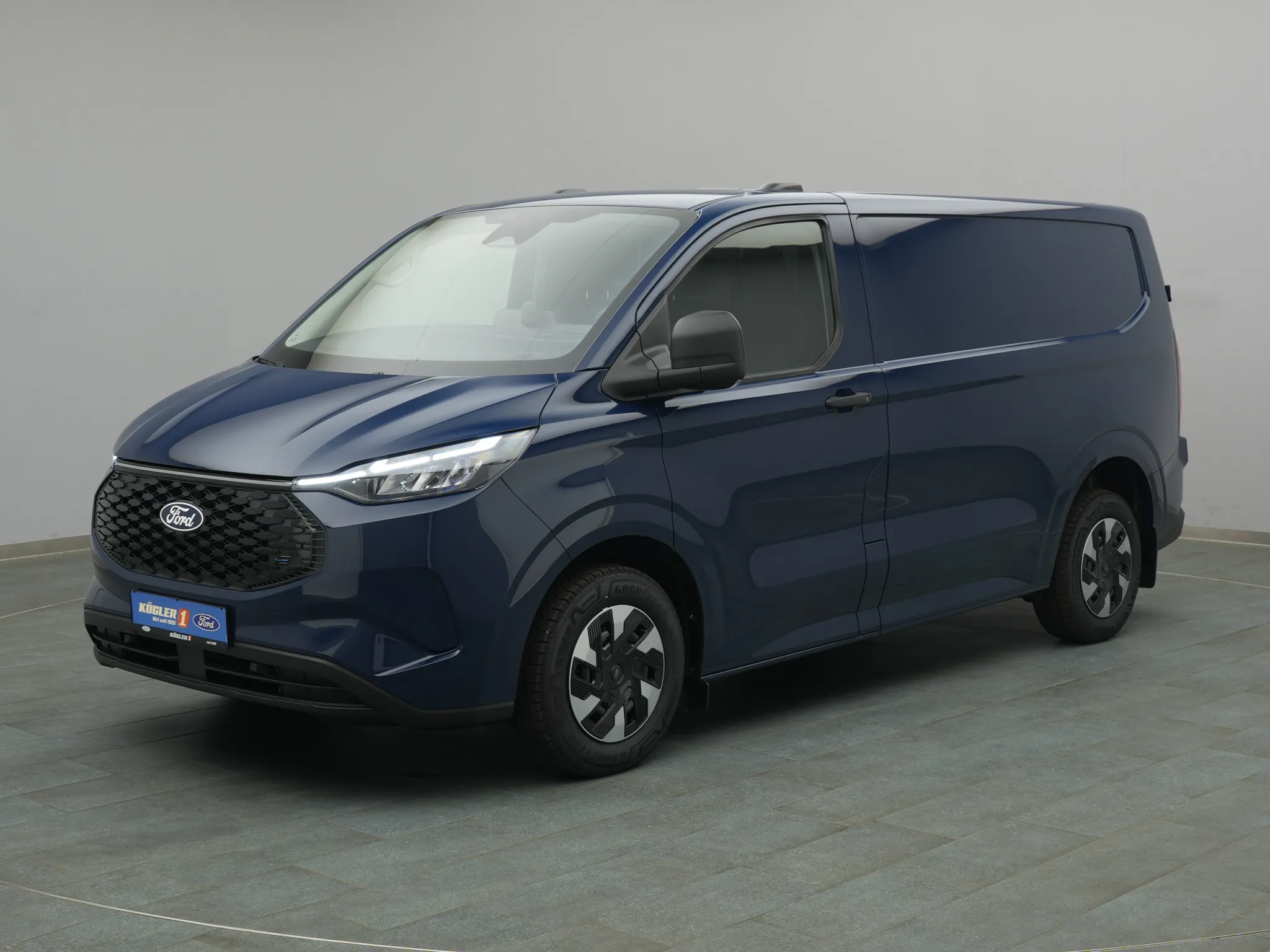 Ford E-Transit Custom Kasten – Bild 2