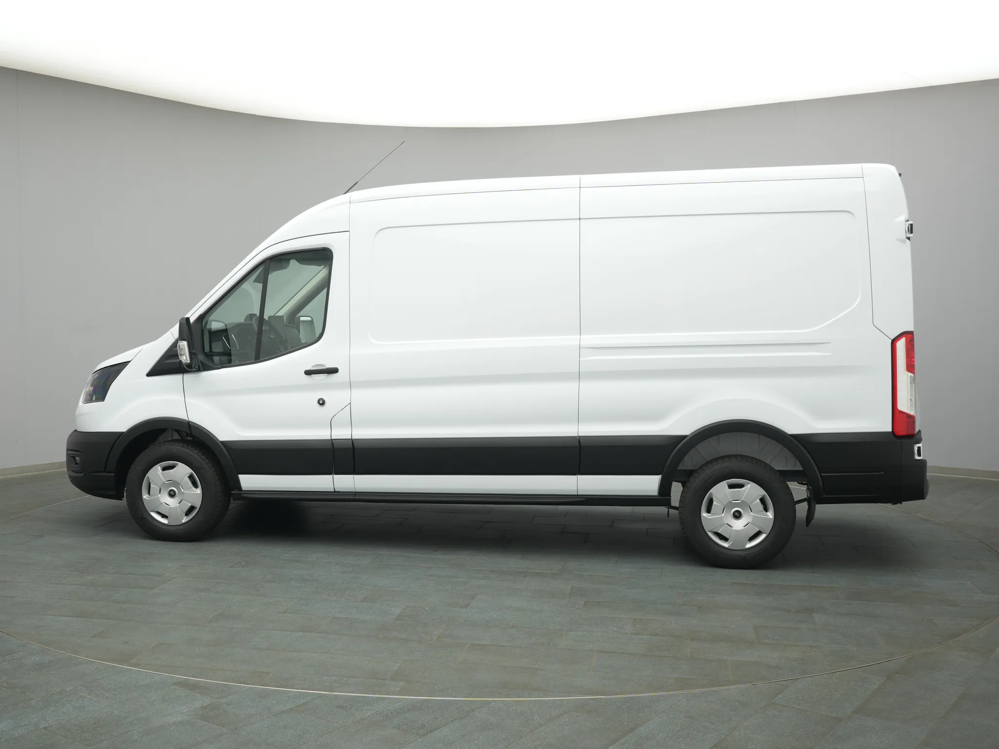 Ford Transit Kombi – Bild 3