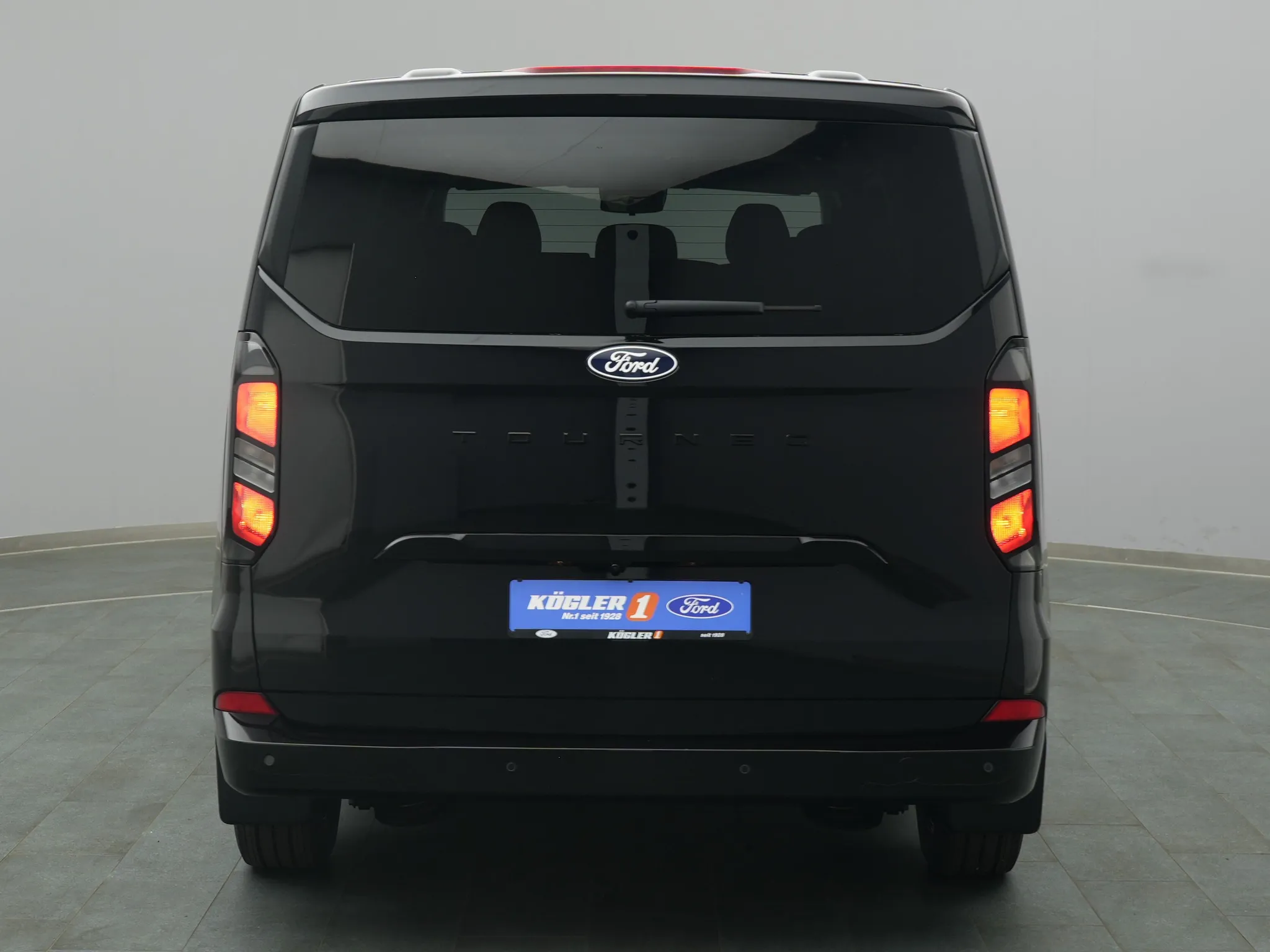 Ford Tourneo Custom – Bild 7