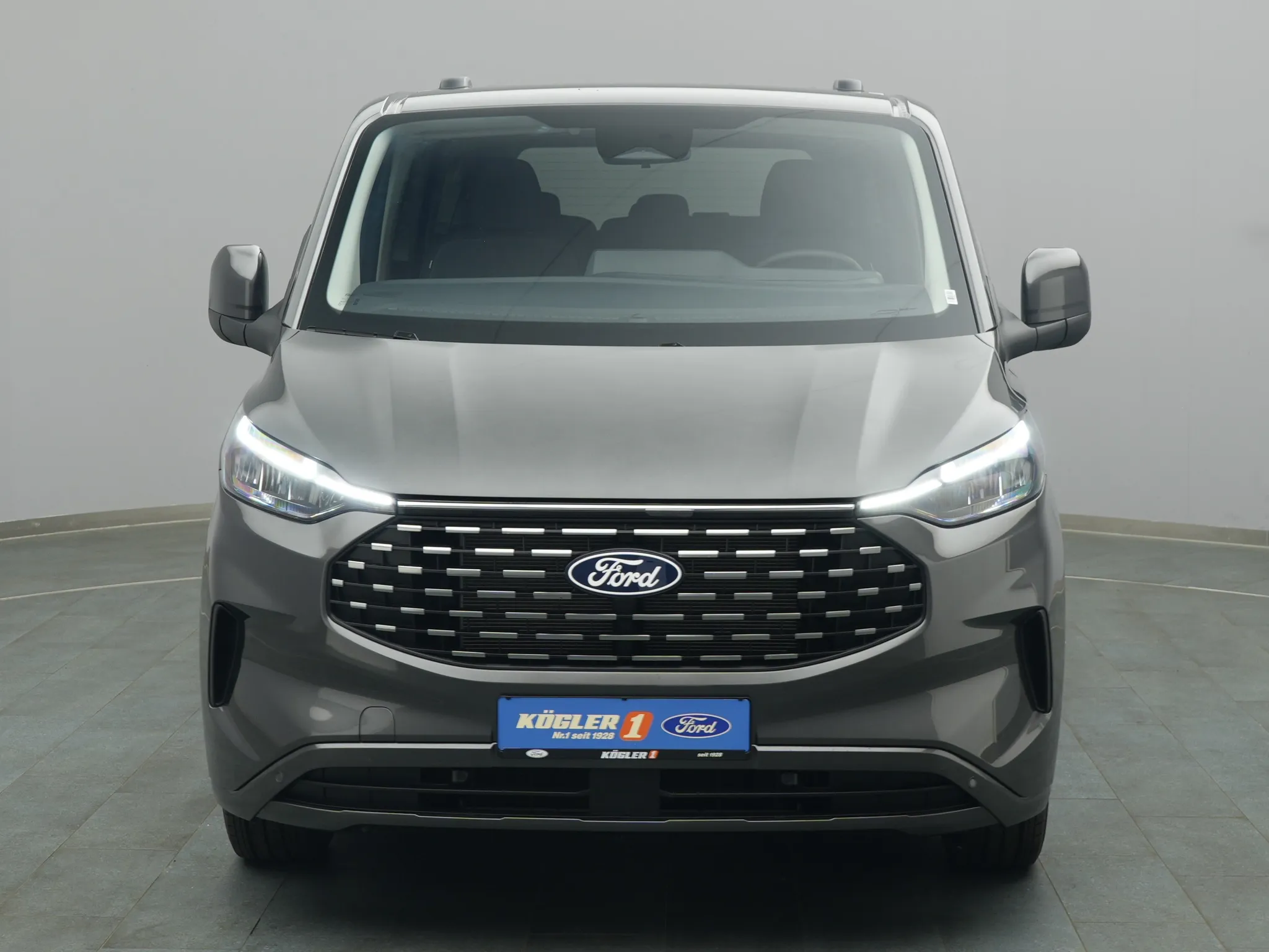 Ford Tourneo Custom – Bild 6