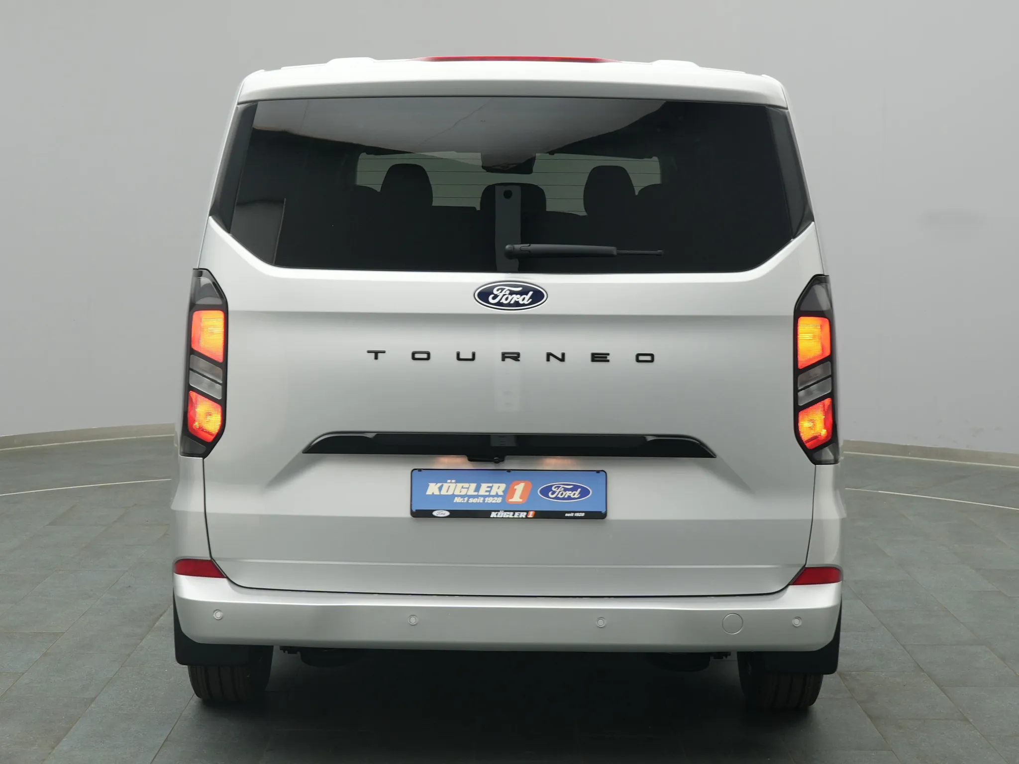 Ford Tourneo Custom – Bild 7