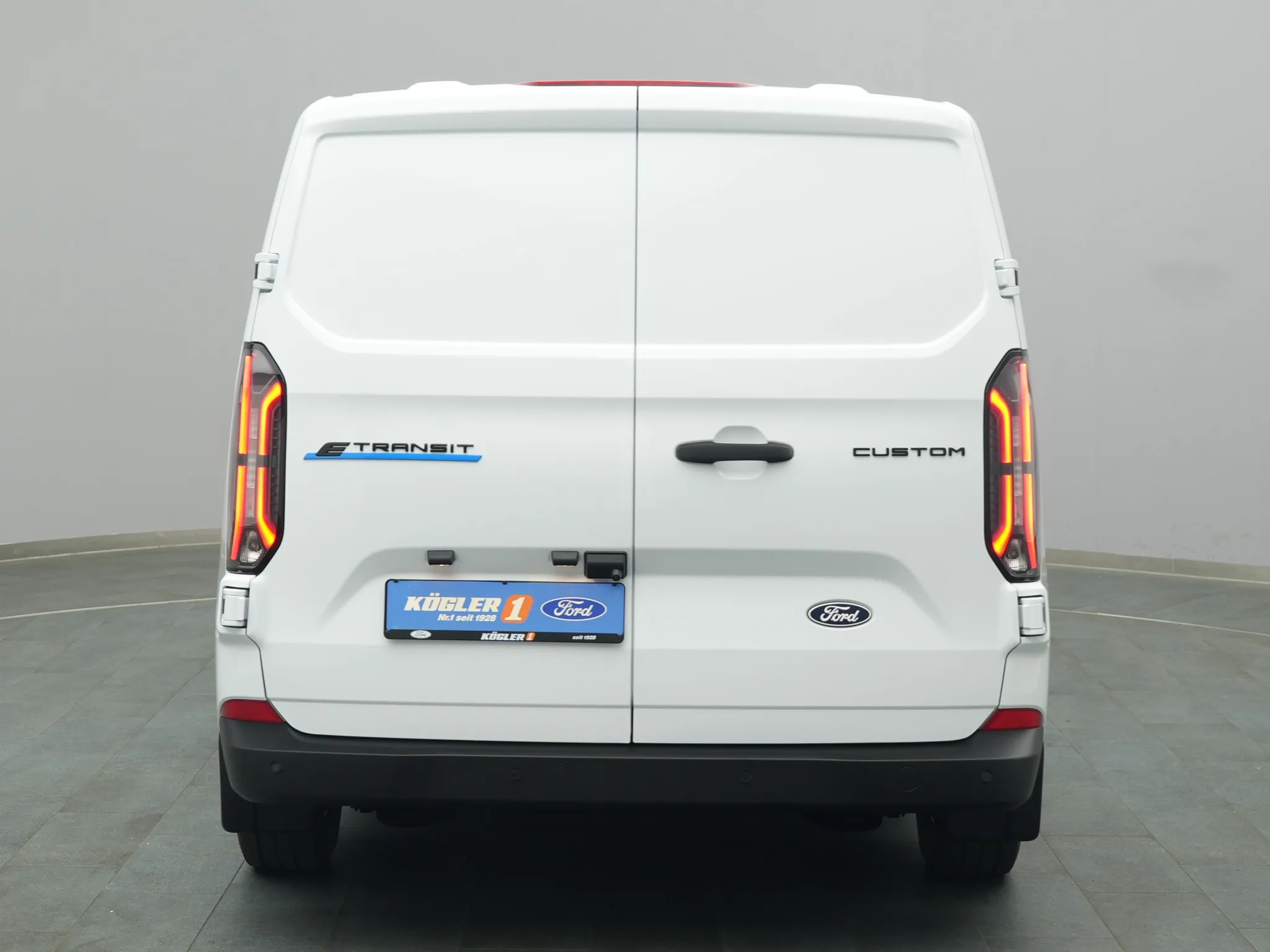 Ford E-Transit Custom Kasten Doka – Bild 7