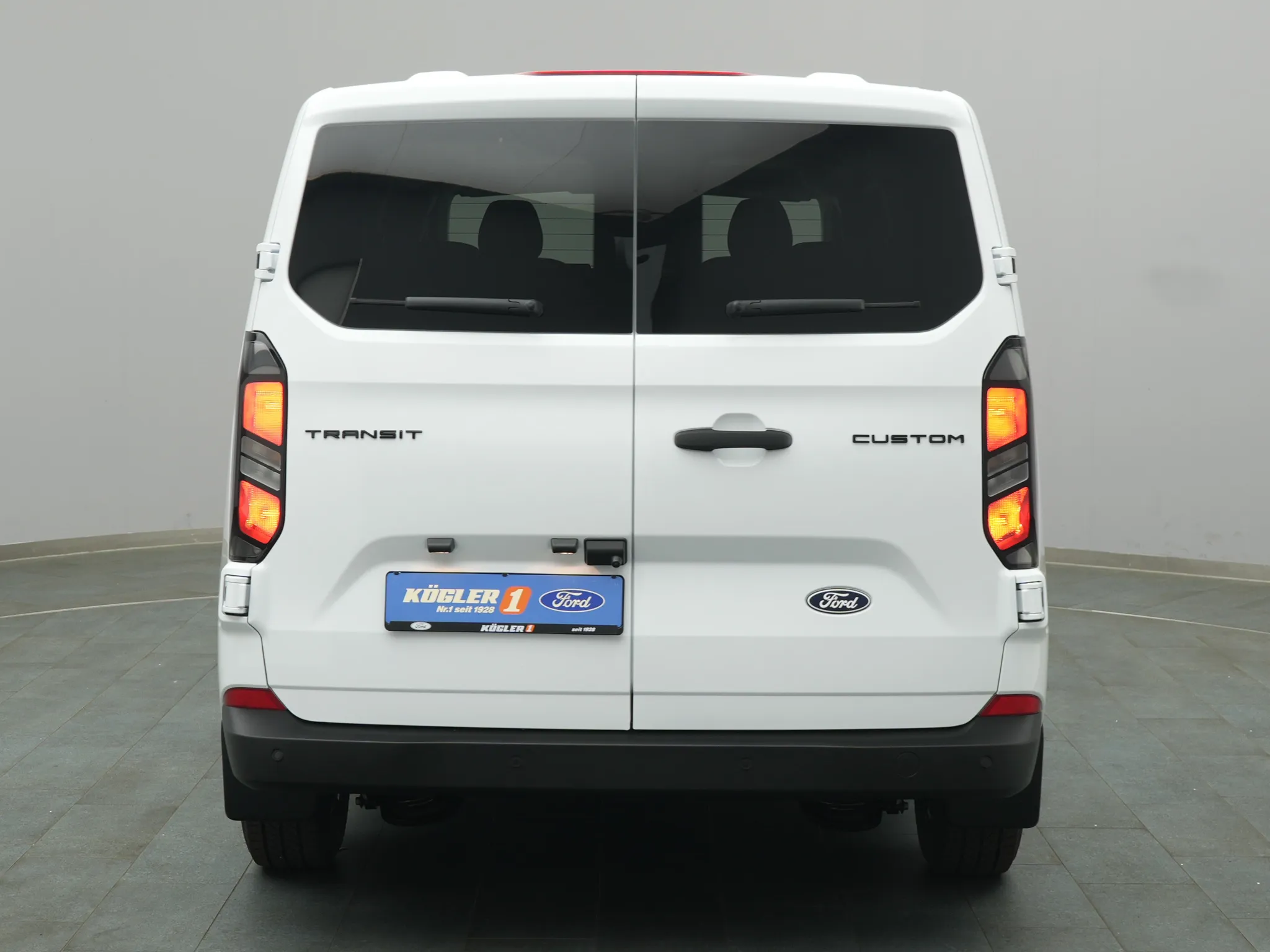 Ford Transit Custom Kombi – Bild 7