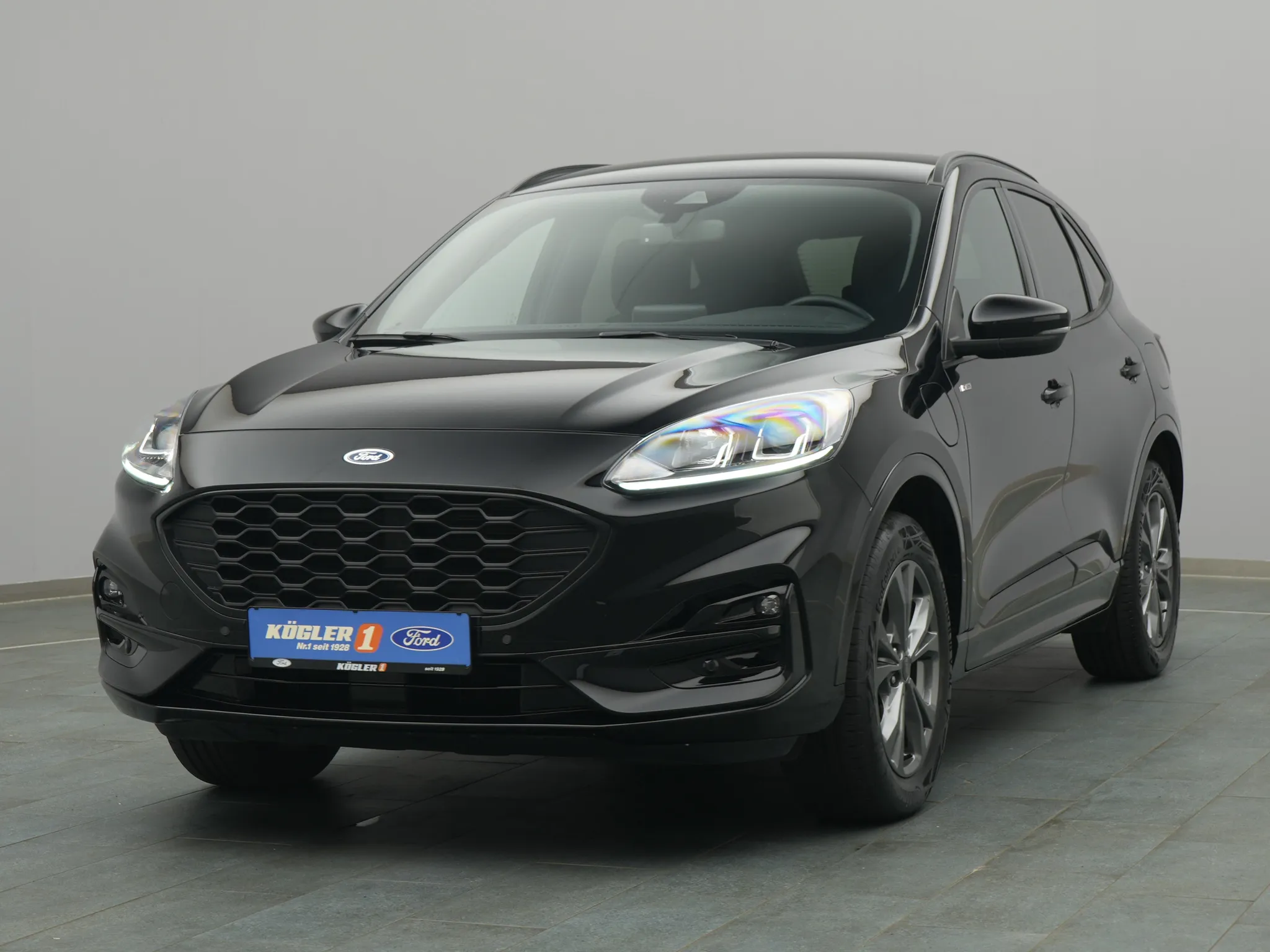 Ford Kuga ST-Line 225PS PHEV Automatik / Winter Paket Bild