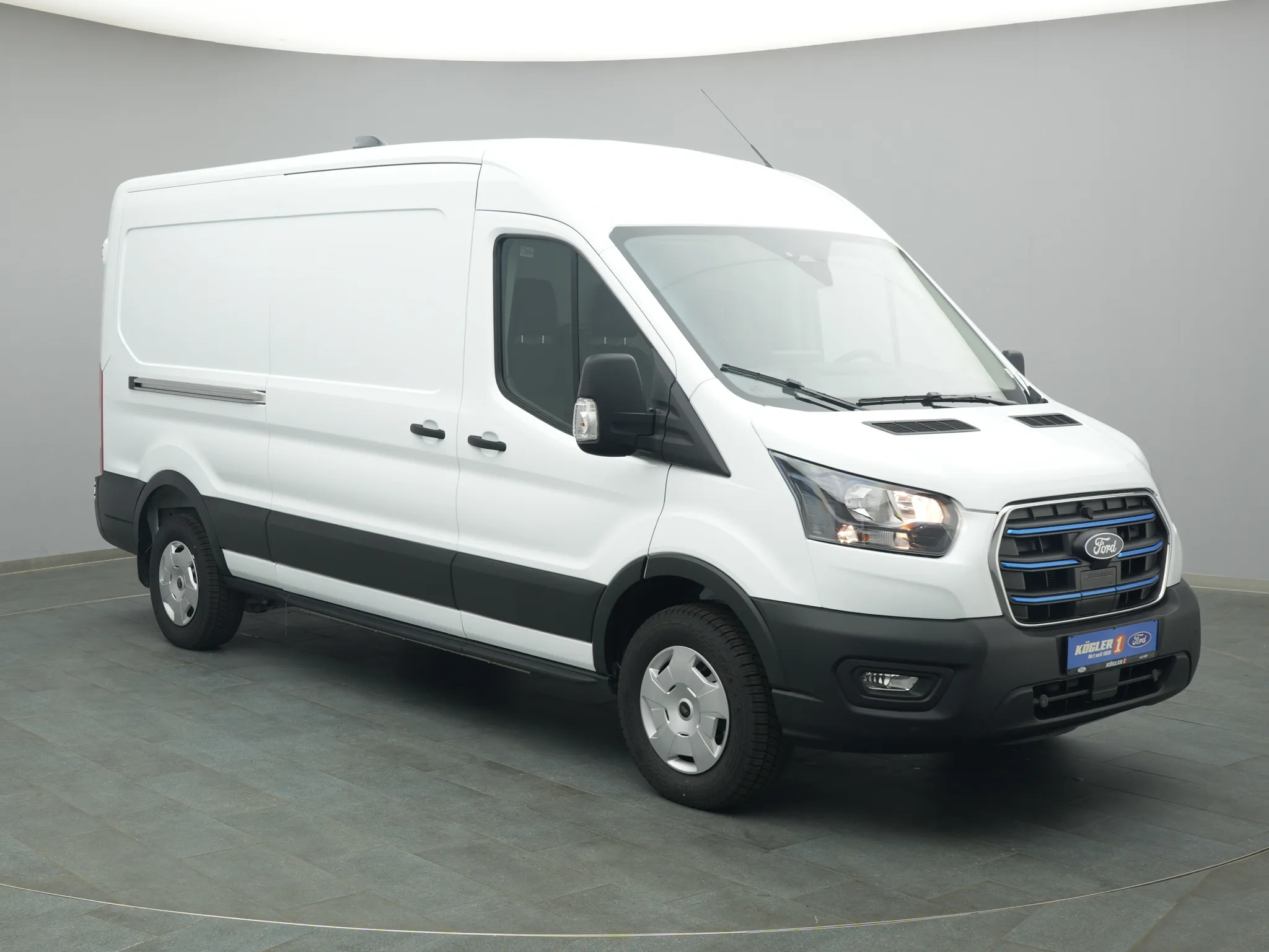 Ford E-Transit Kasten – Bild 5