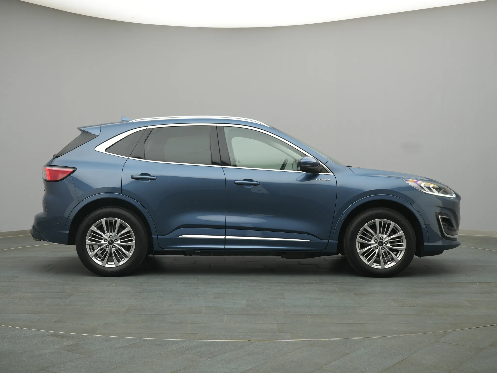 Ford Kuga Vignale – Bild 8