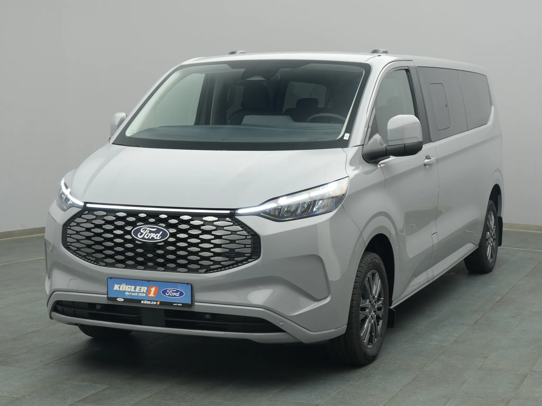 Ford E-Tourneo Custom 340 L2 Titanium / Klima Bild