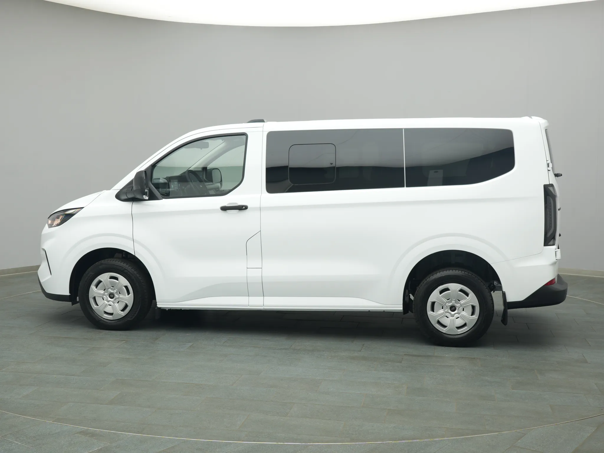 Ford Transit Custom Kombi – Bild 3