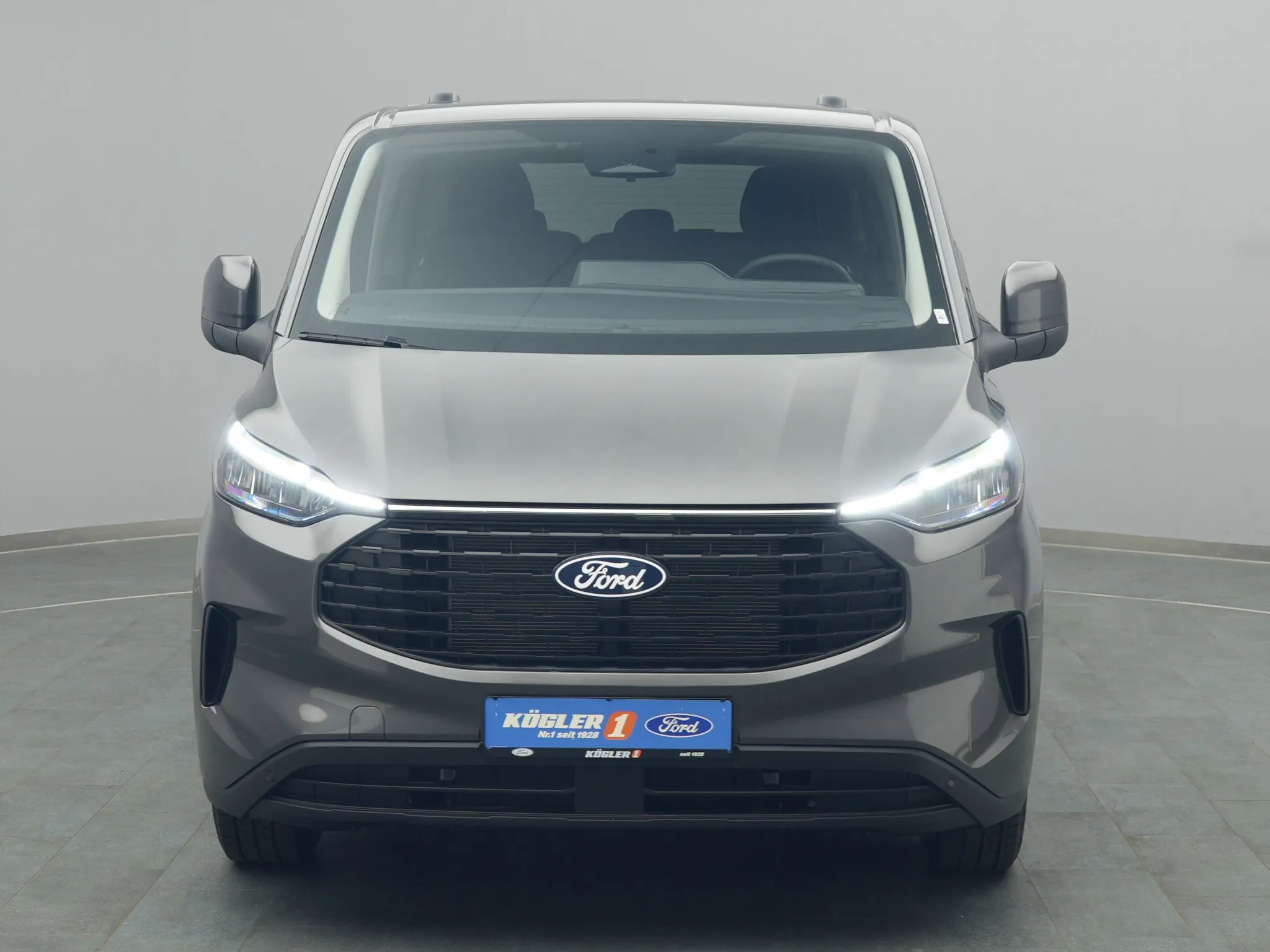 Ford Tourneo Custom – Bild 6