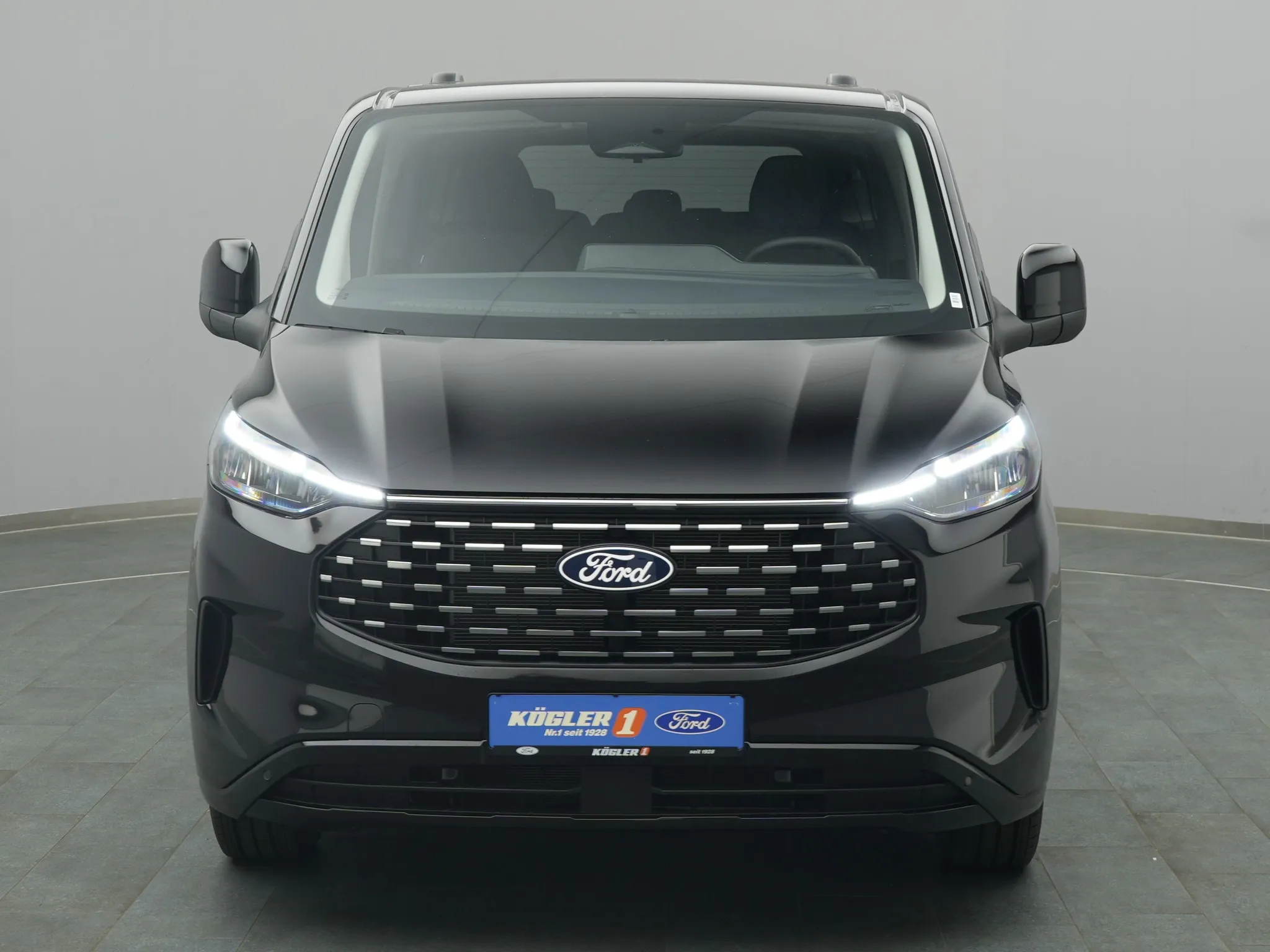 Ford Tourneo Custom – Bild 6