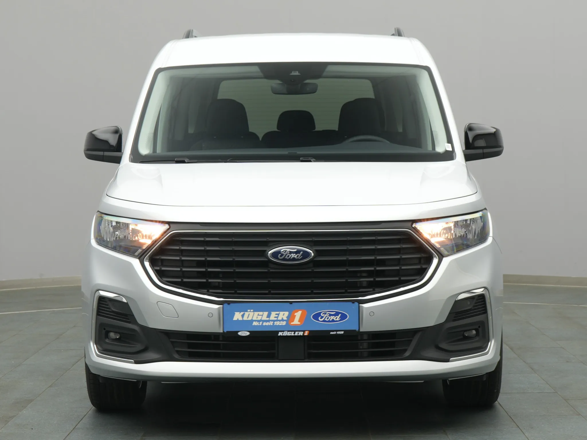Ford Tourneo Connect Titanium – Bild 6