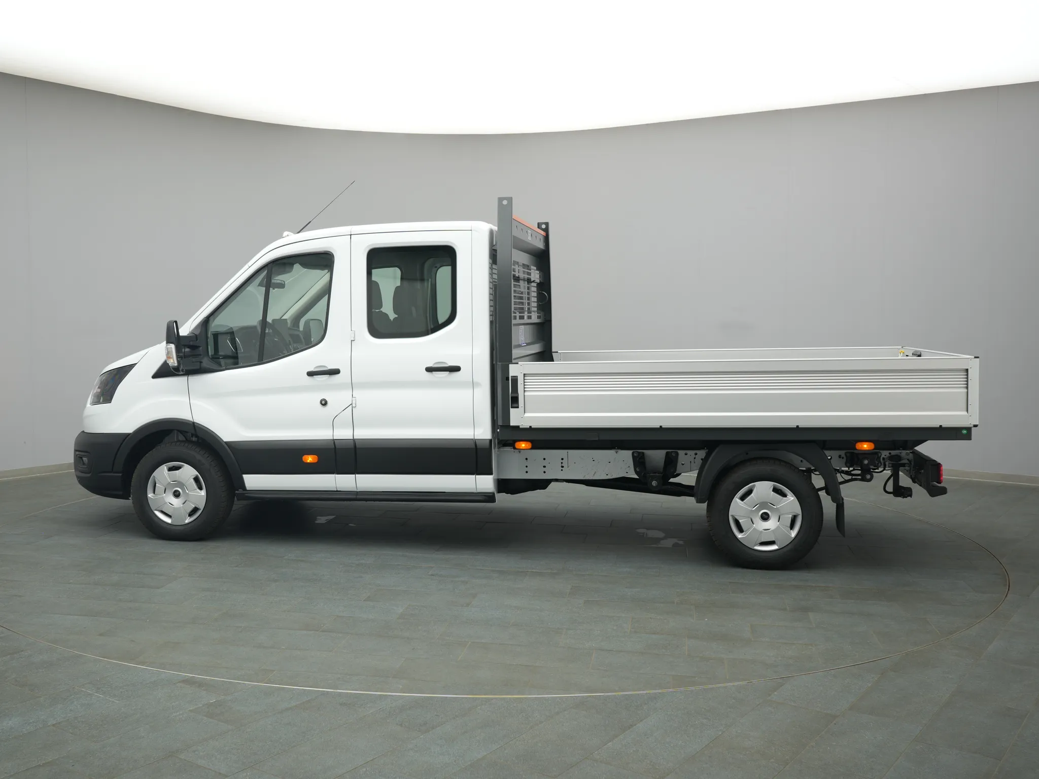 Ford Transit Pritsche Doka – Bild 3