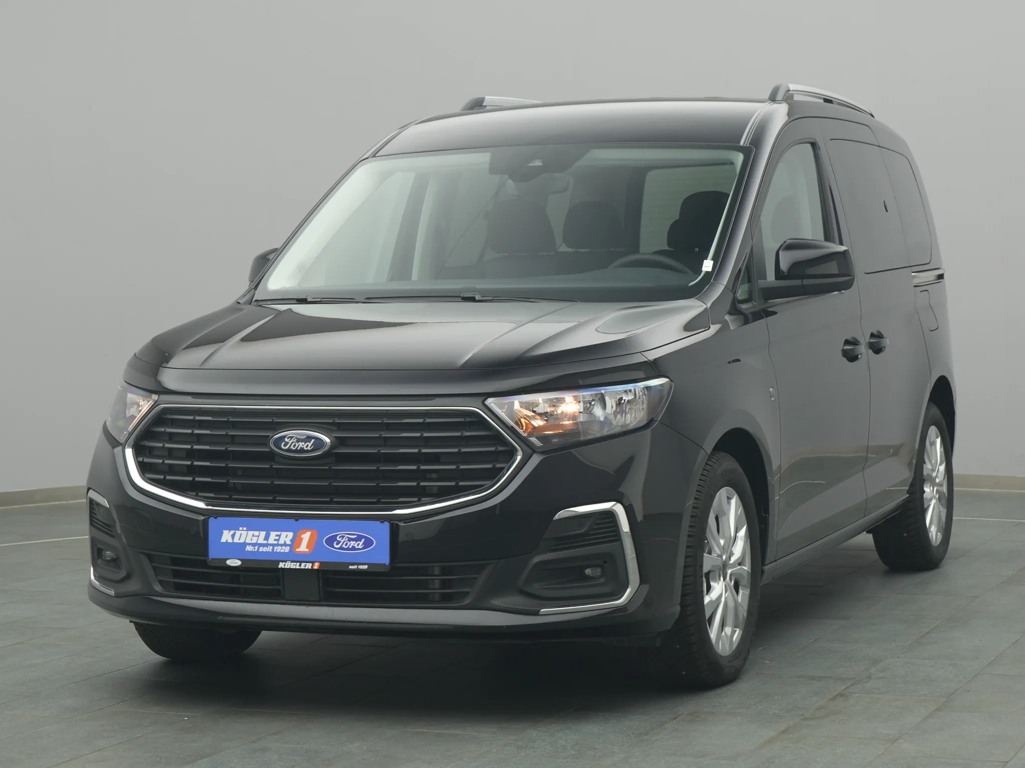 Ford Tourneo Connect Titanium 122PS Automatik / Navi Bild