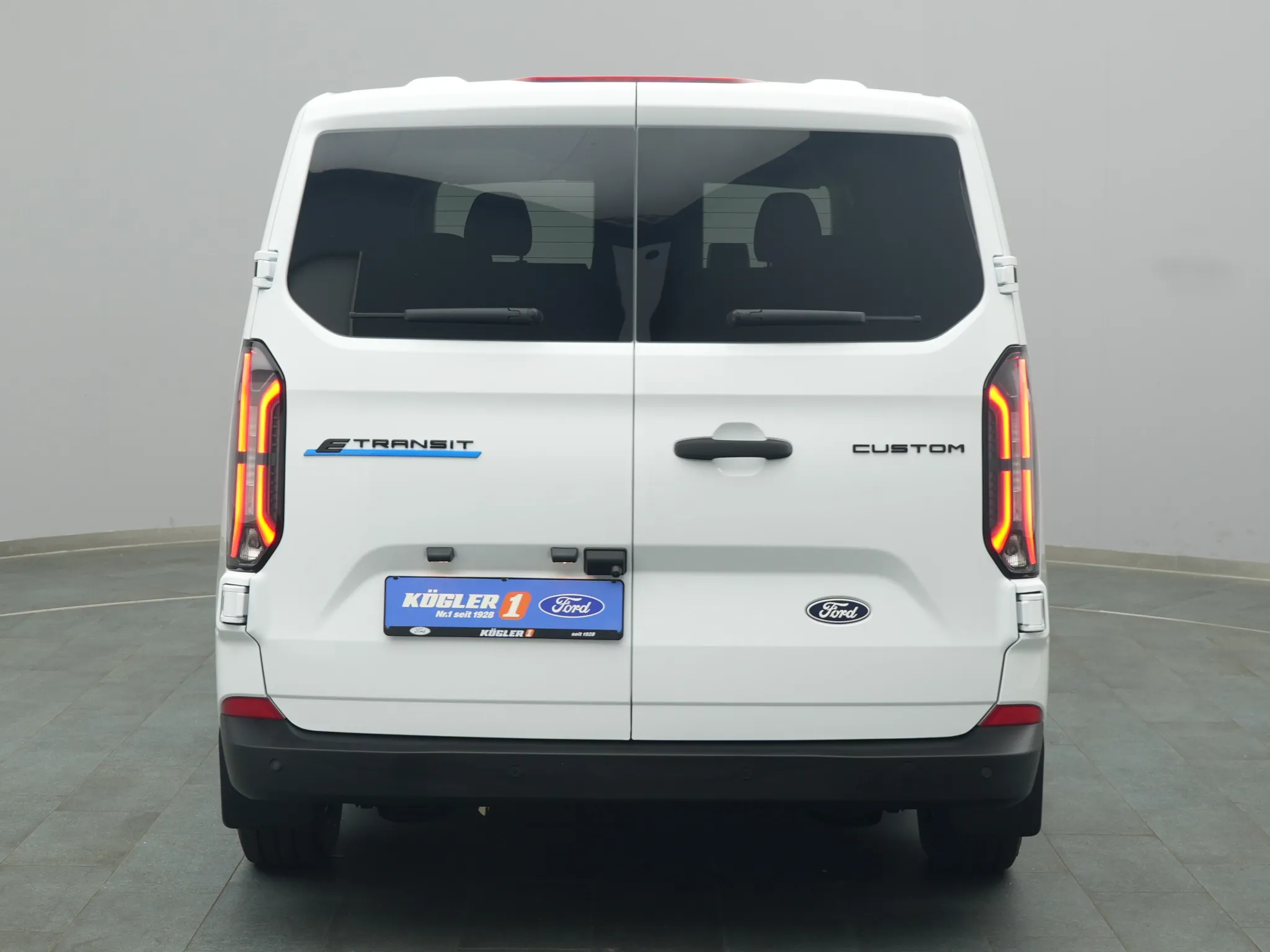 Ford E-Transit Custom Kombi – Bild 7