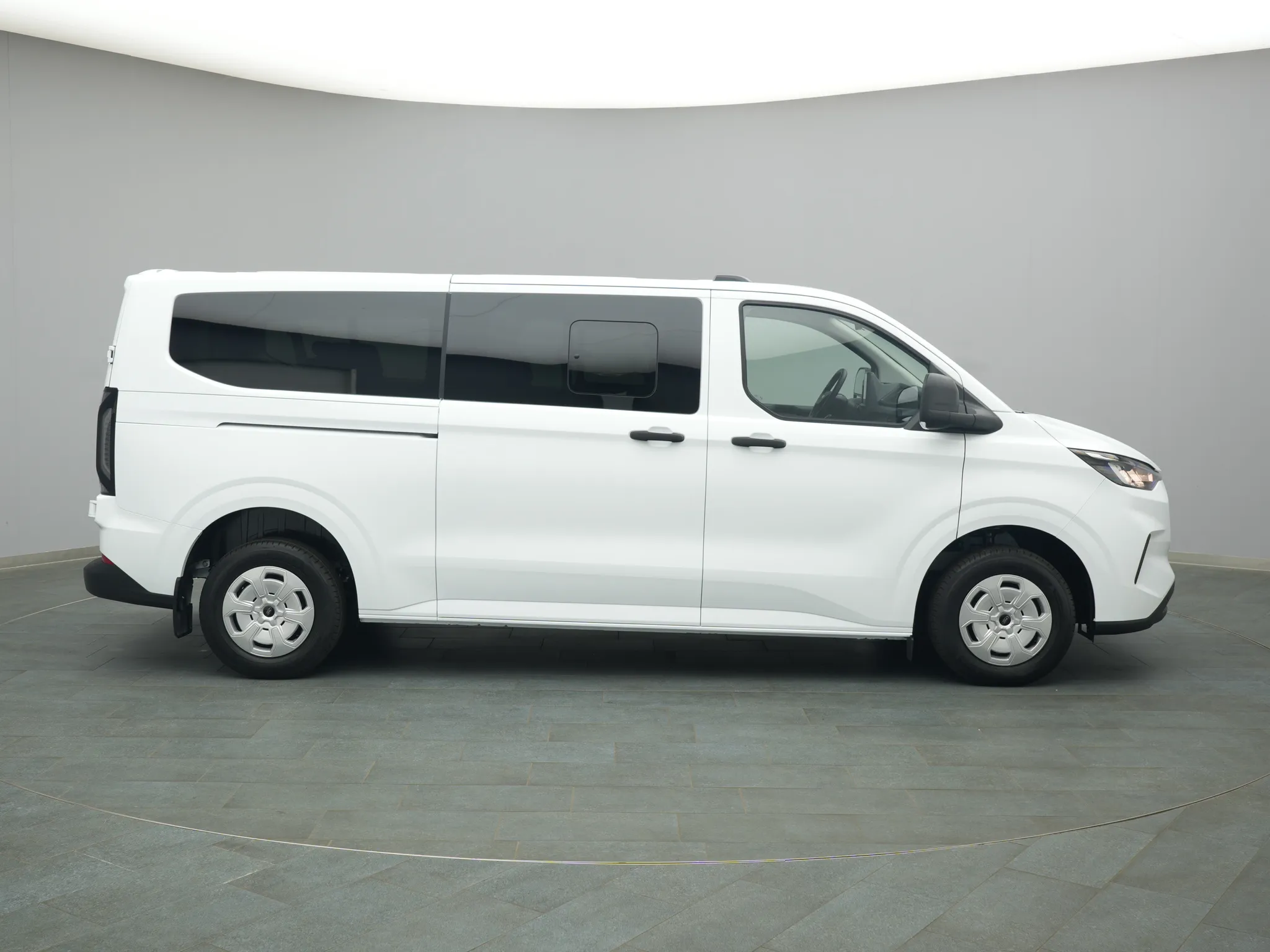 Ford Transit Custom Kombi – Bild 8