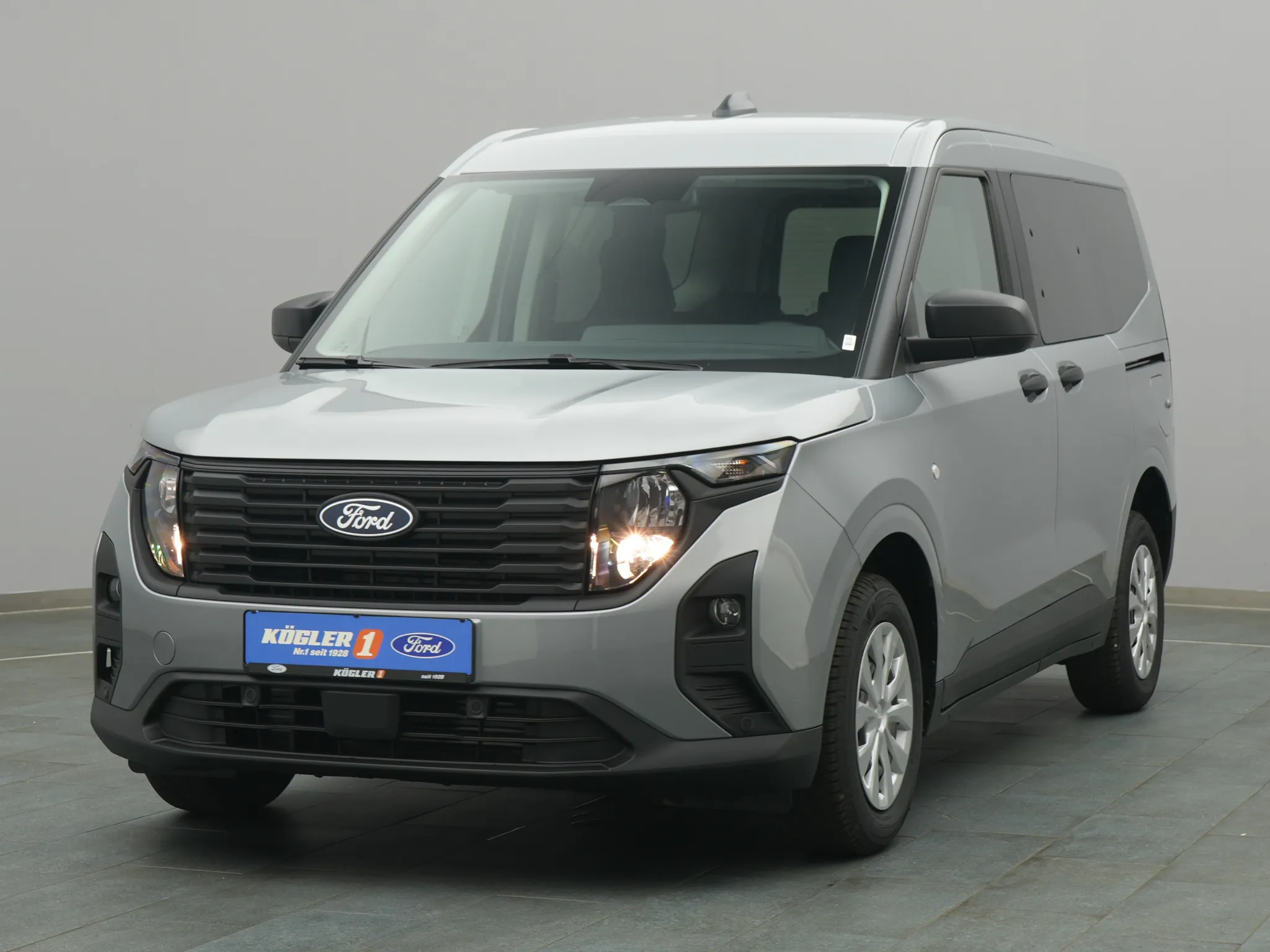 Ford Tourneo Courier Trend 125PS / Winter-P. / PDC Bild