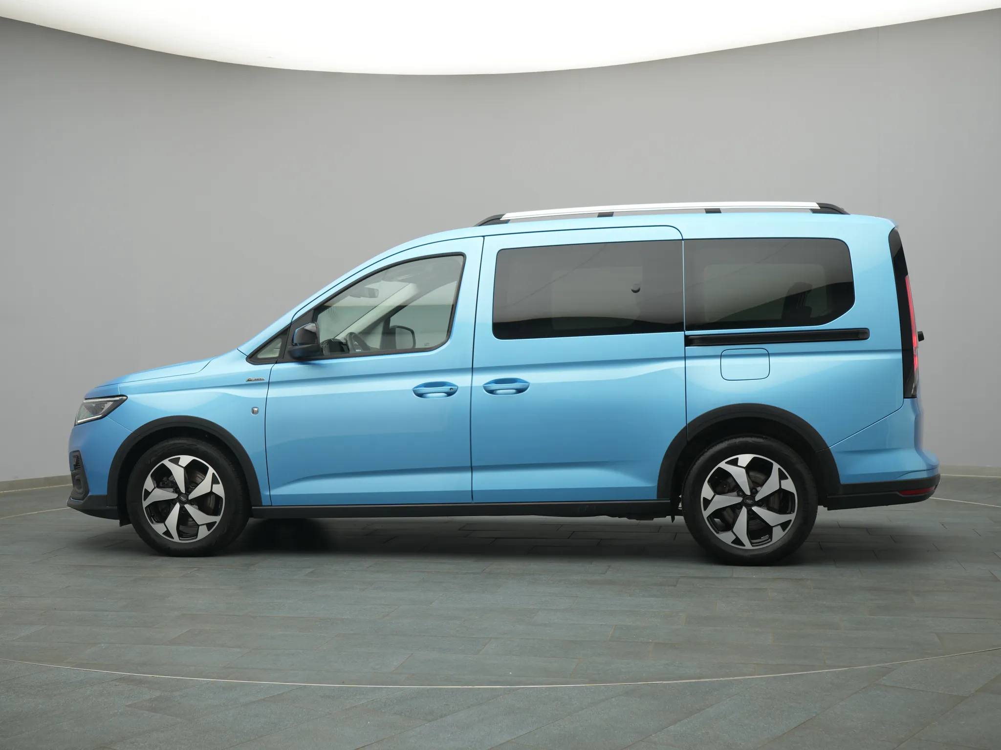 Ford Grand Tourneo – Bild 3