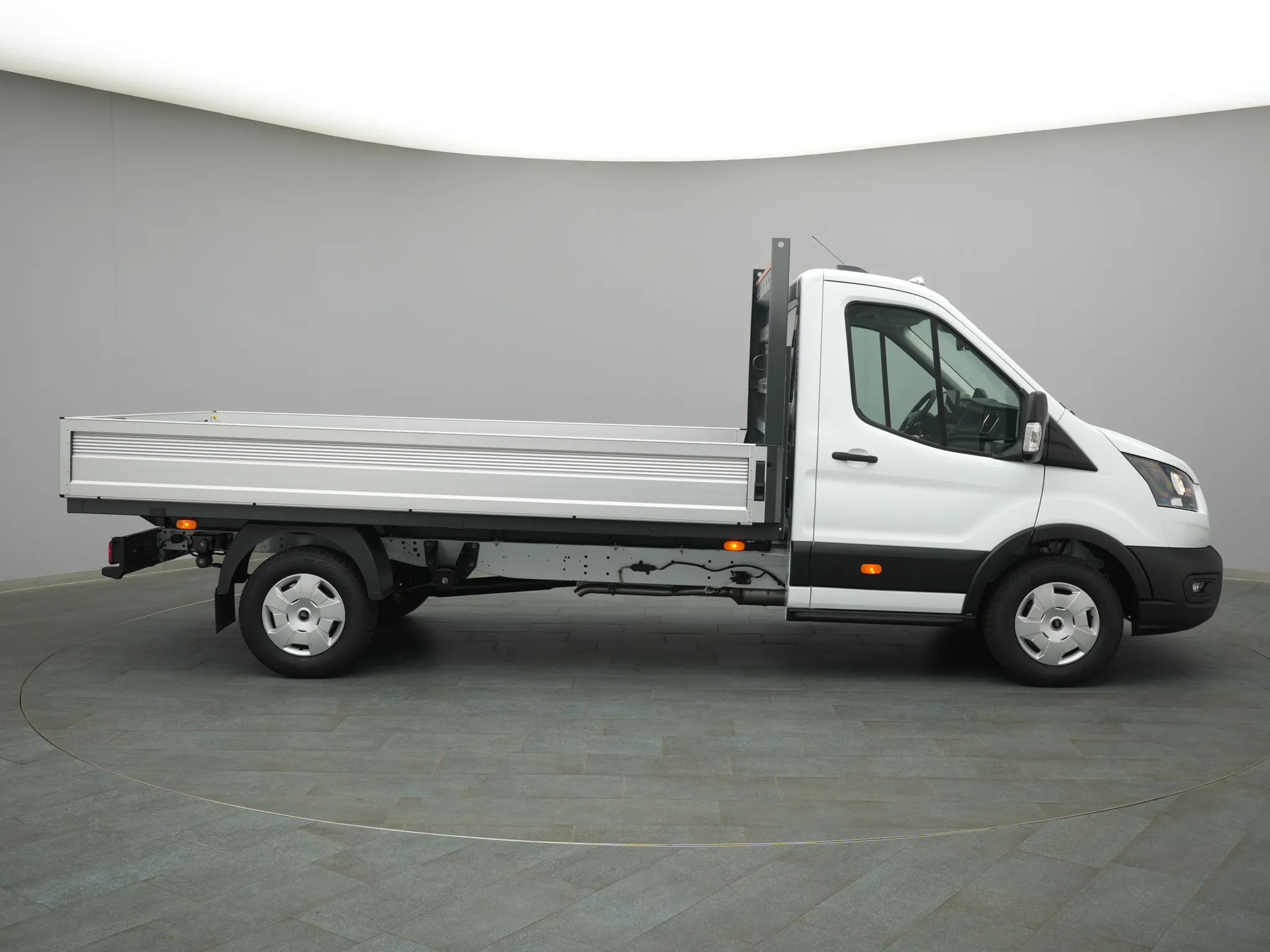 Ford Transit Pritsche EK – Bild 8