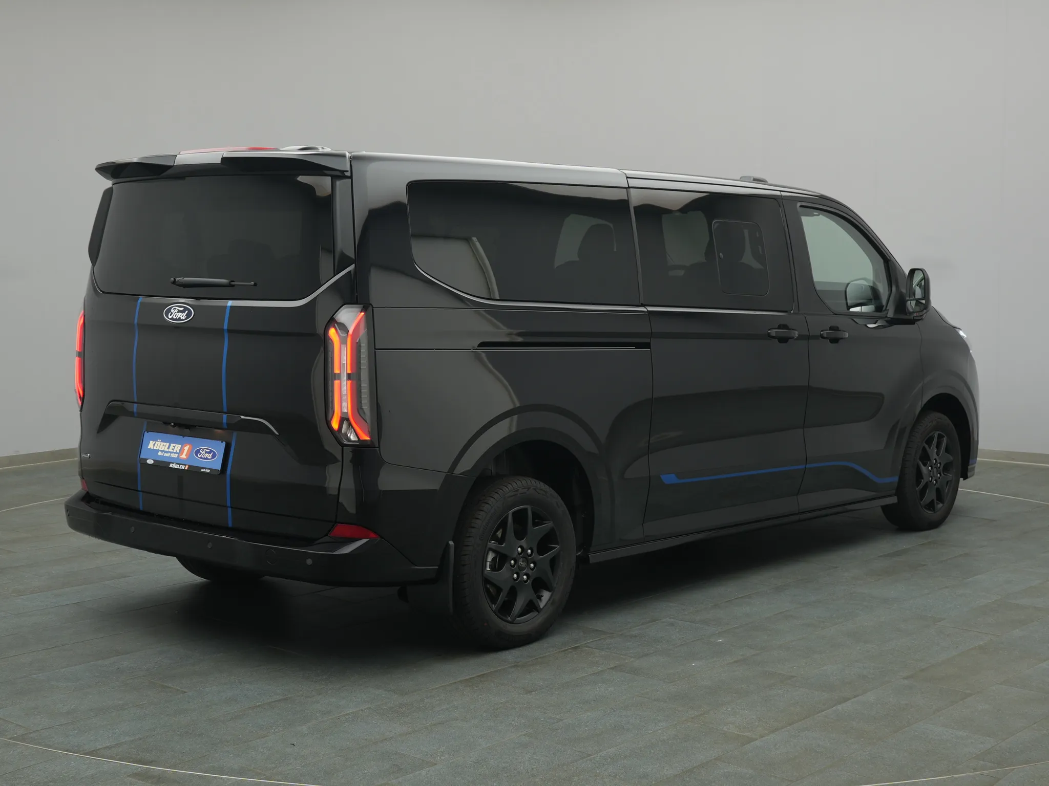 Ford Tourneo Custom – Bild 4