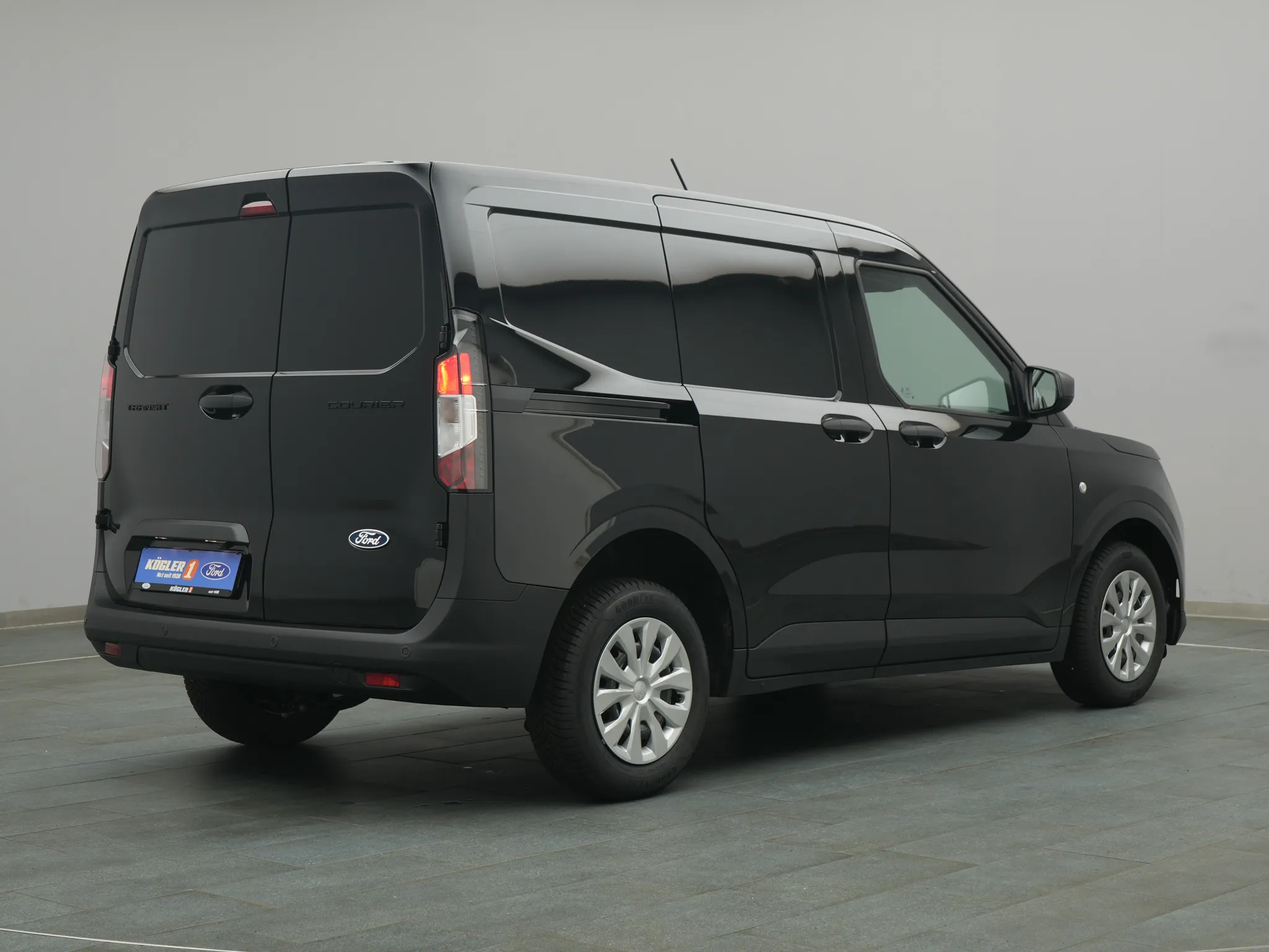 Ford Transit Courier Kasten – Bild 4