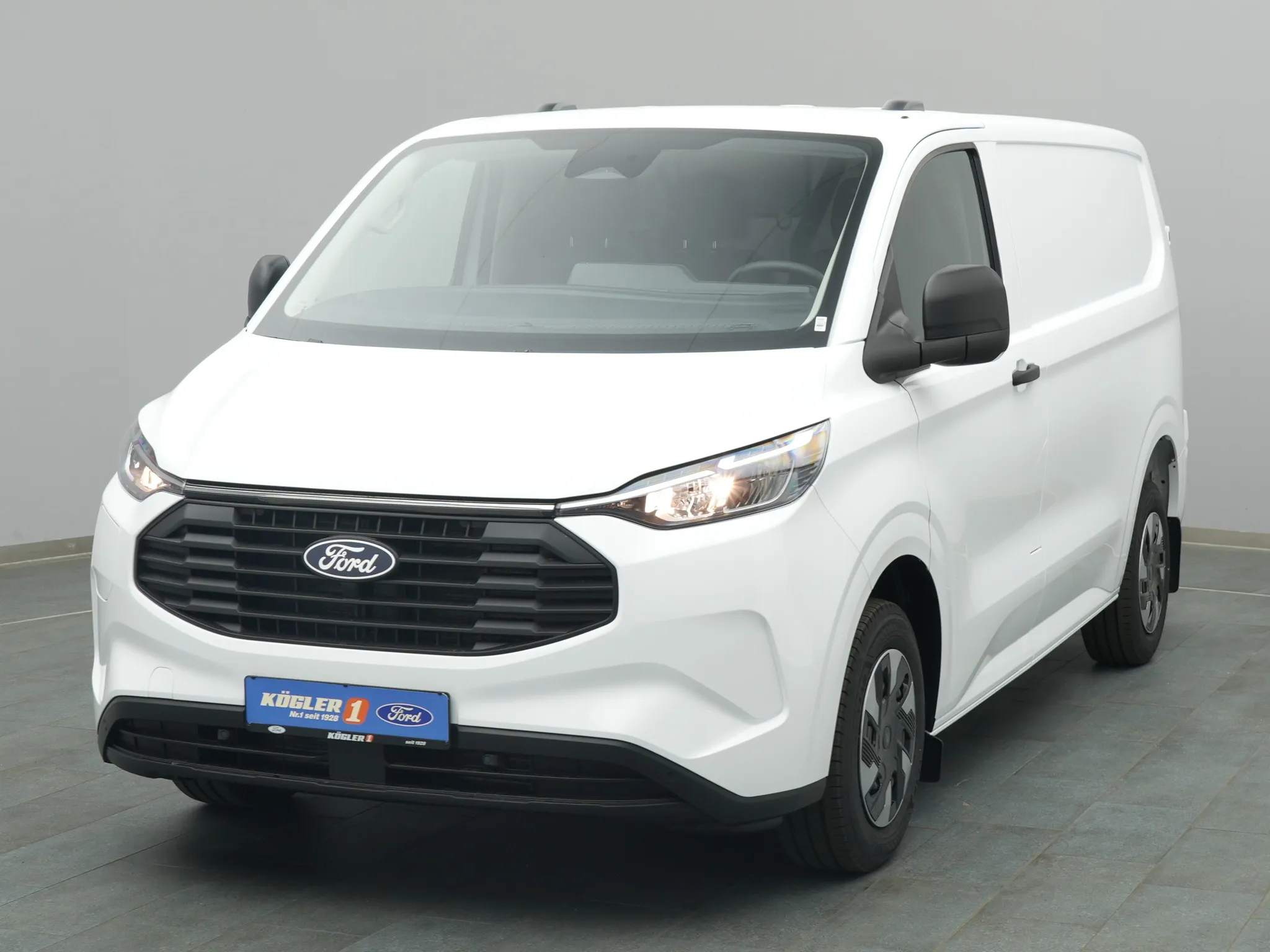 Ford Transit Custom Kasten PHEV Trend / Anhängerkupplung / Navi Bild