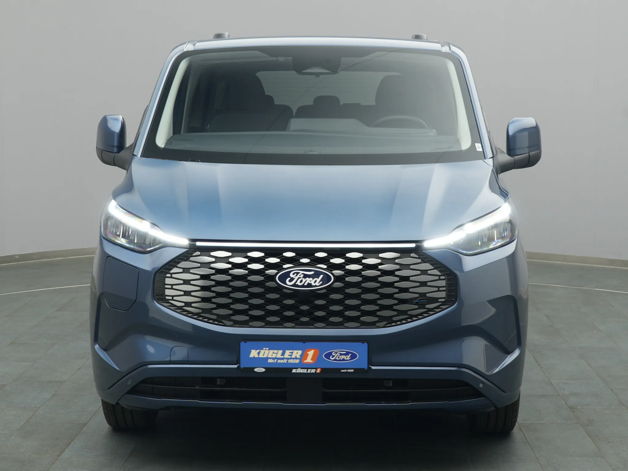 Ford E-Tourneo Custom – Bild 6