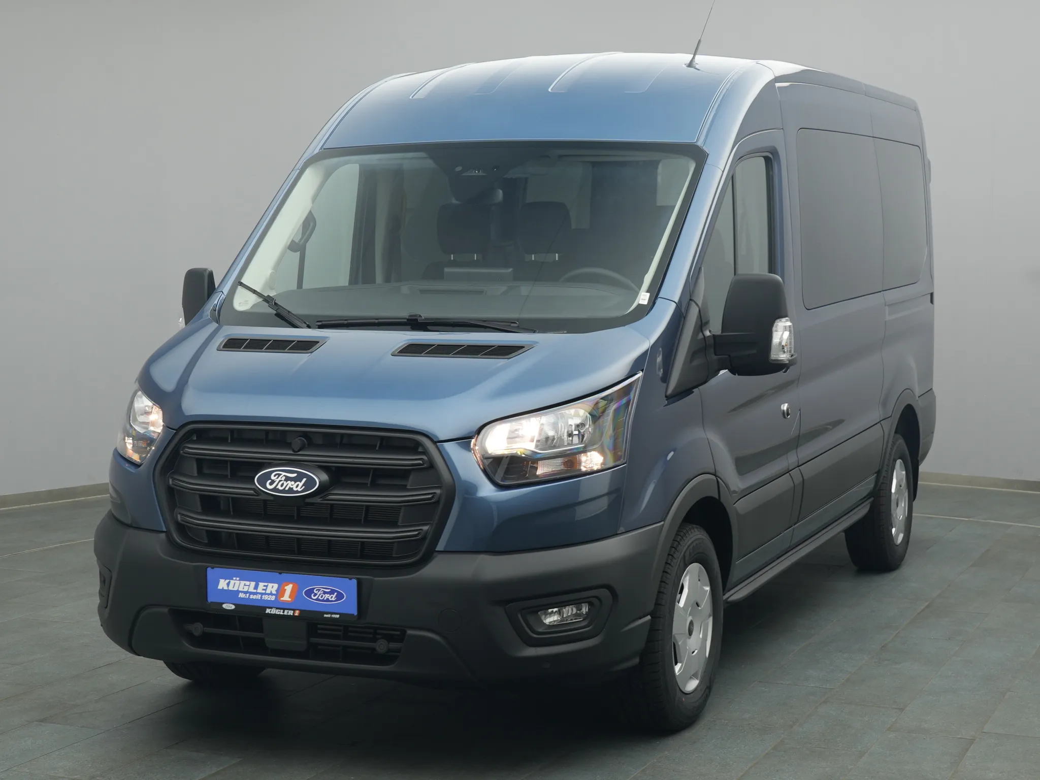 Ford Transit Kombi 350 L2H2 Trend 150PS Automatik Bild