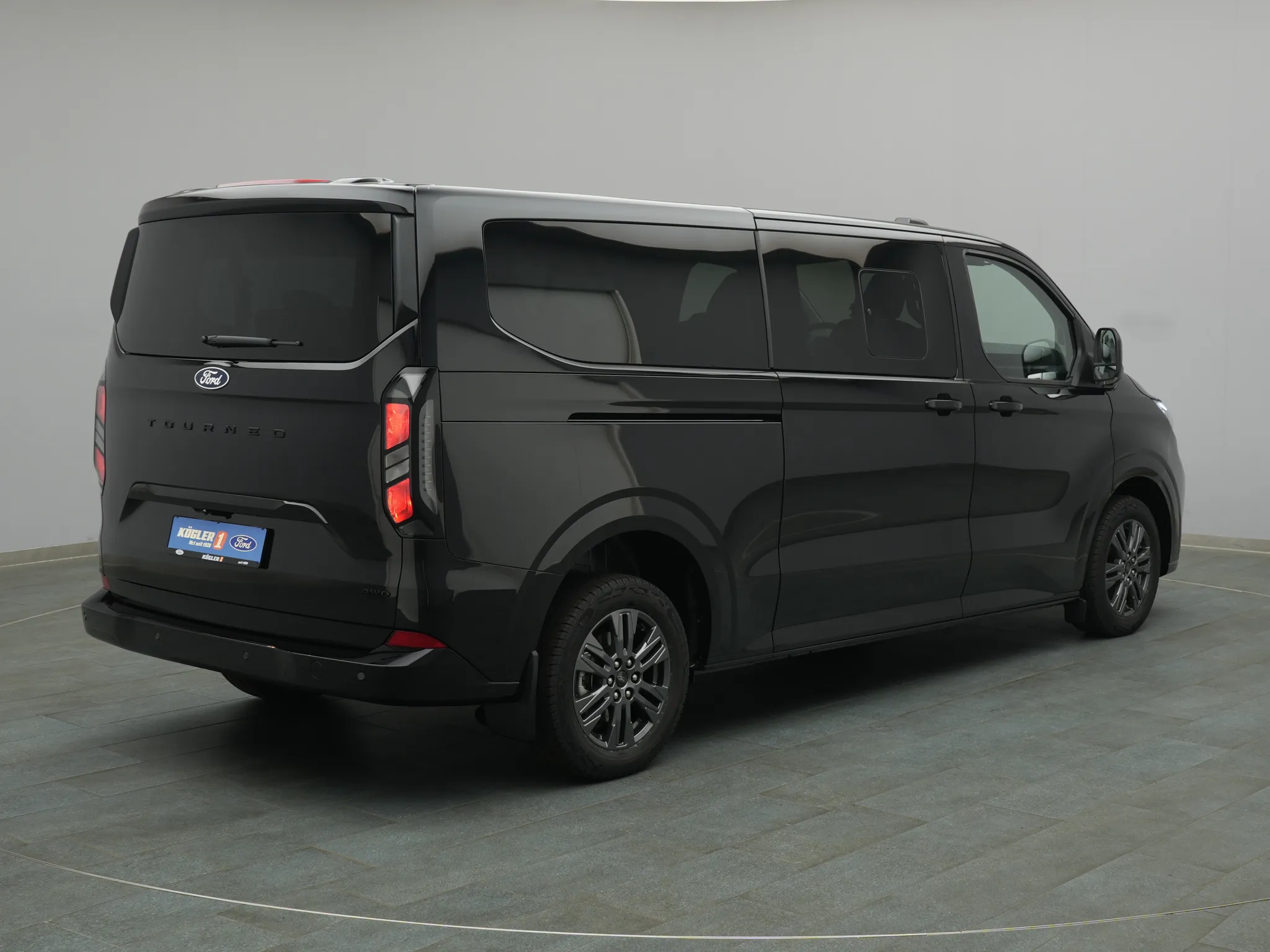 Ford Tourneo Custom – Bild 4