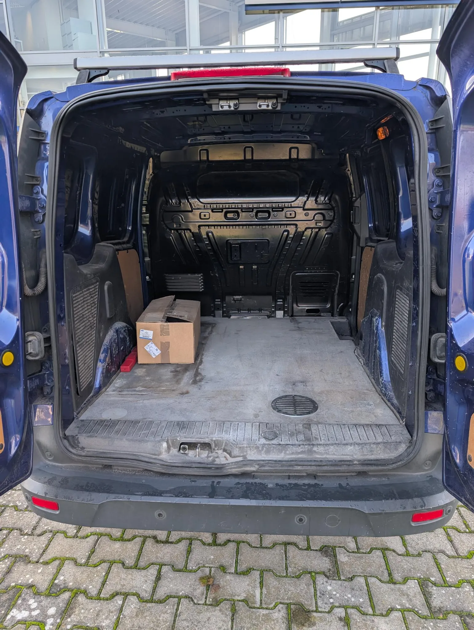 Ford Transit Connect Kasten – Bild 5