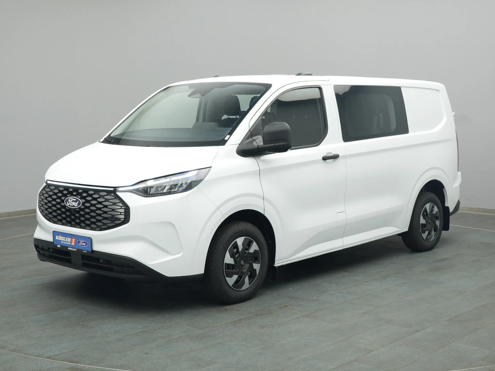 Ford E-Transit Custom Kasten Doka – Bild 2