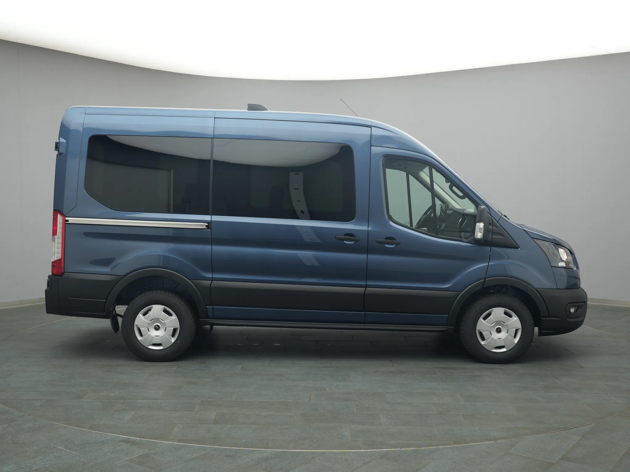 Ford Transit Kombi – Bild 8