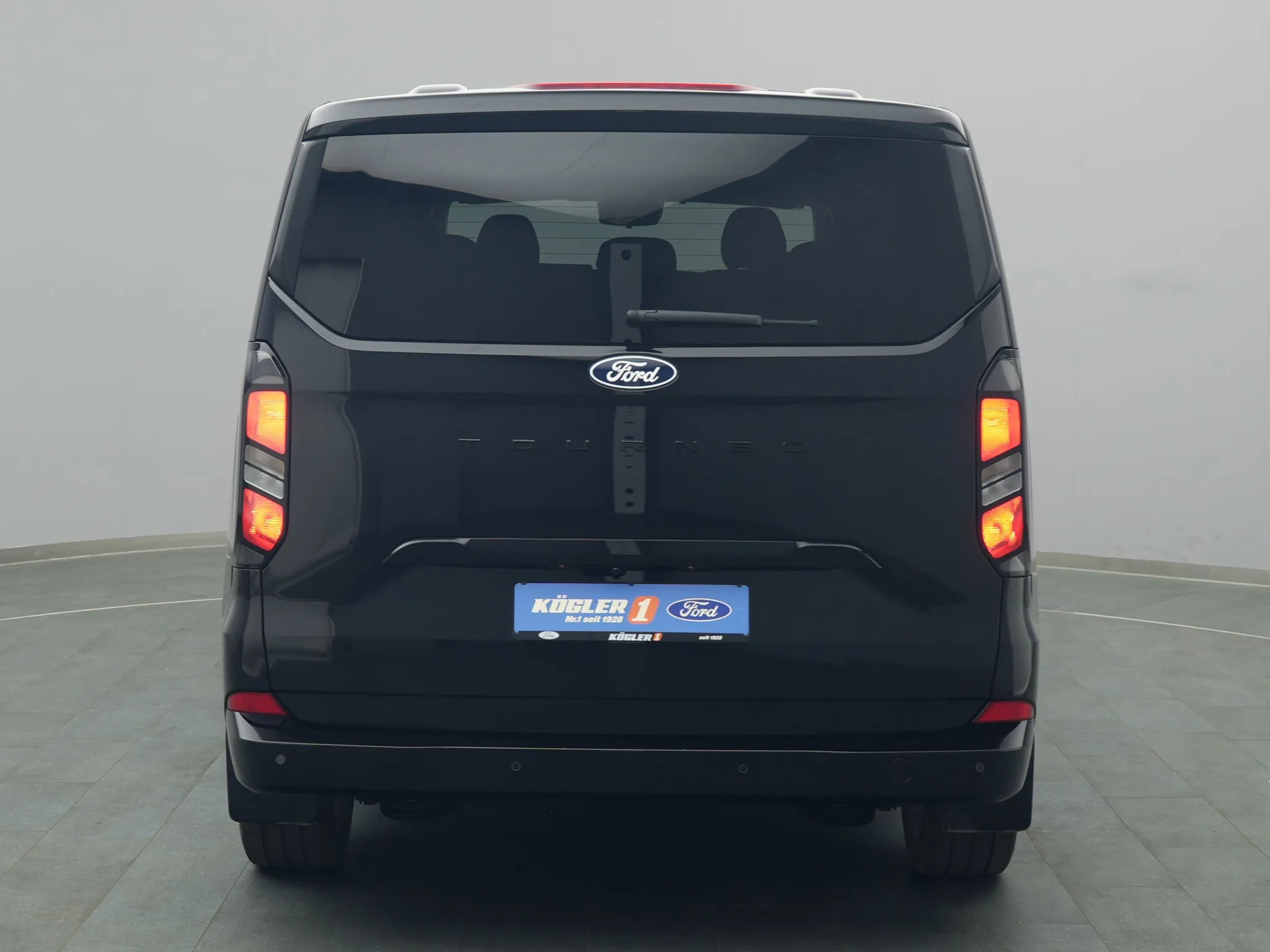 Ford Tourneo Custom – Bild 7