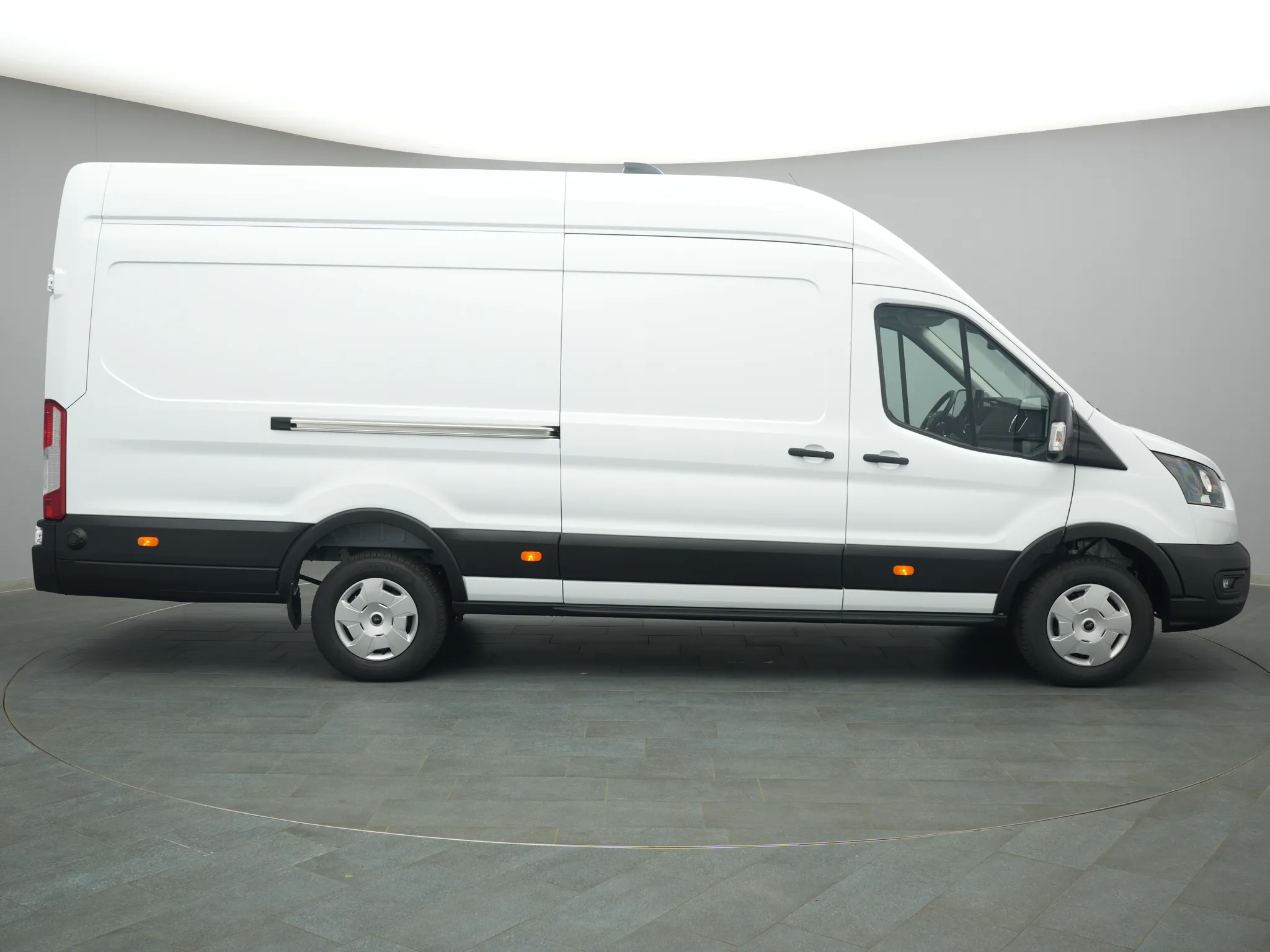 Ford Transit Kasten – Bild 8