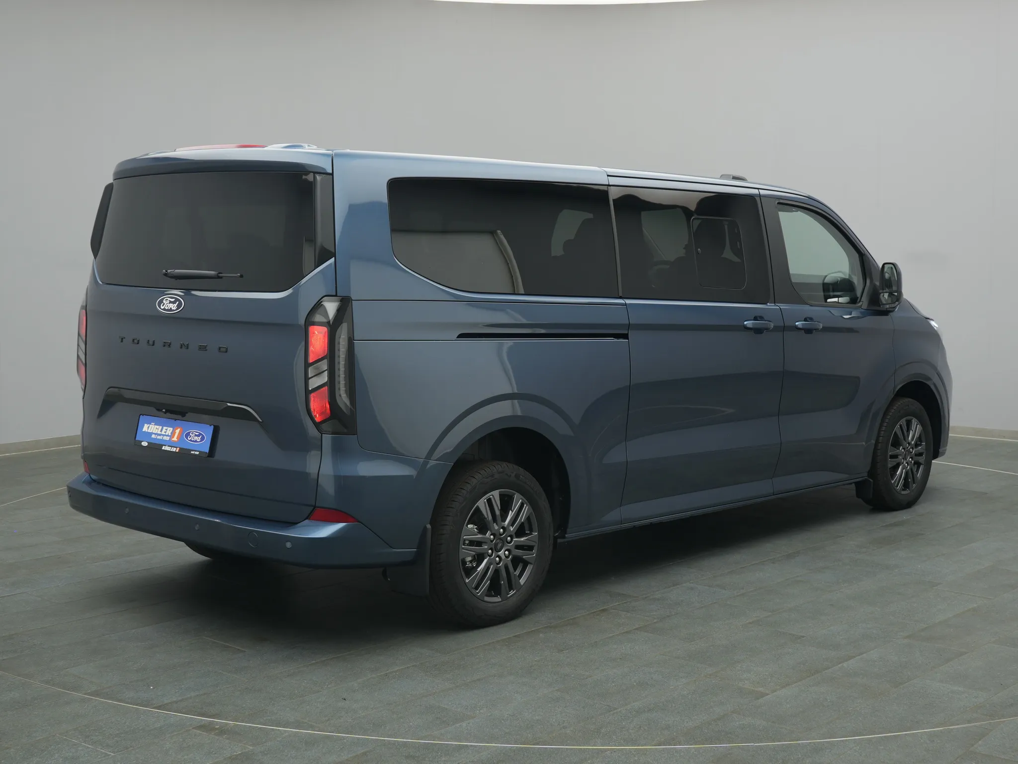 Ford Tourneo Custom – Bild 4