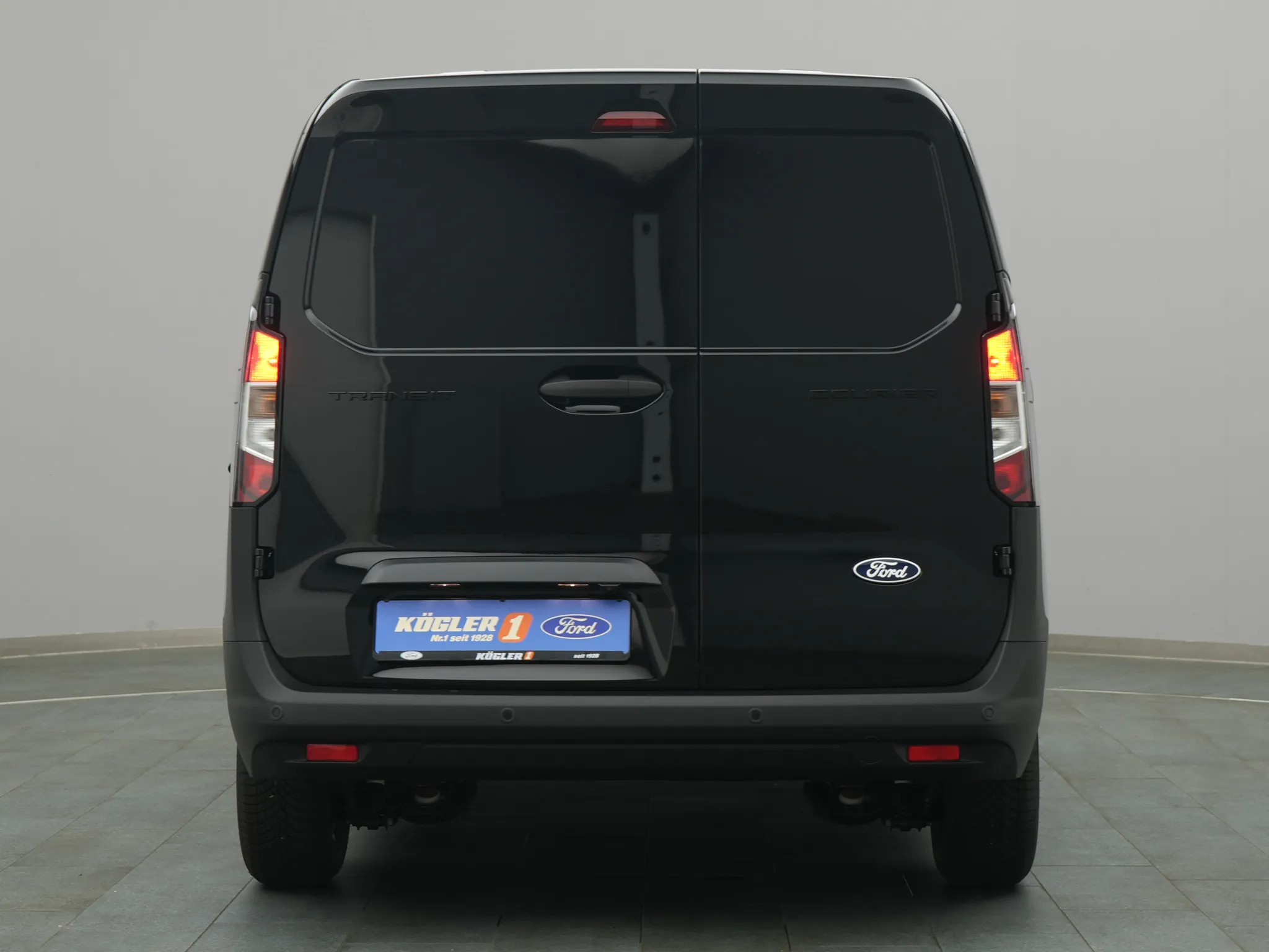 Ford Transit Courier Kasten – Bild 7